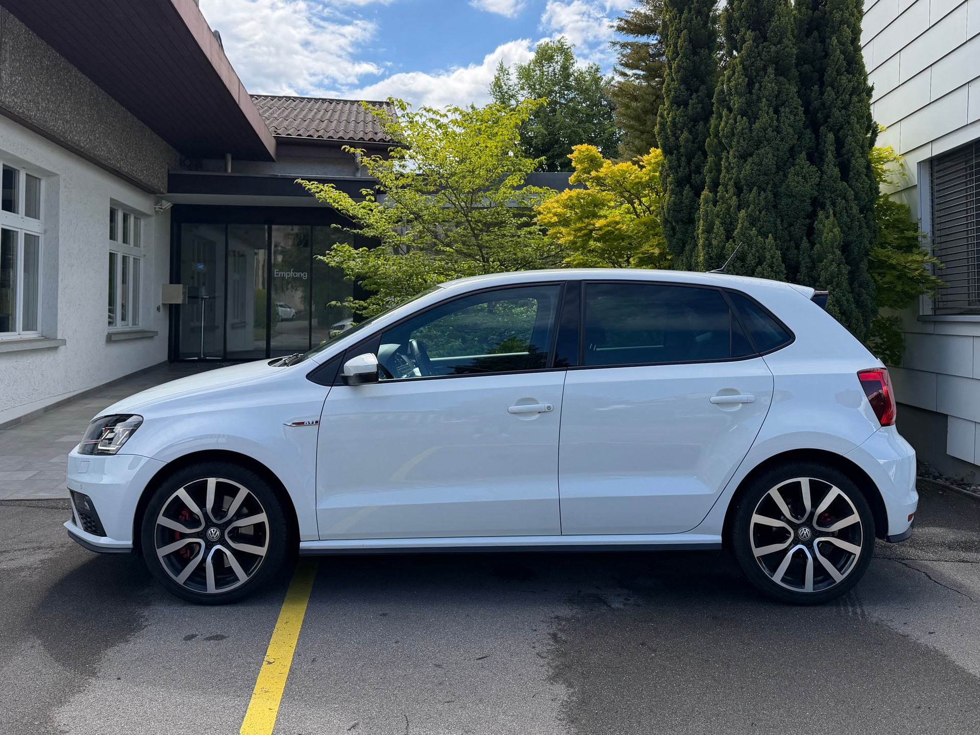 VW Polo 1.8 TSI GTI *Top-Zustand*-image-4