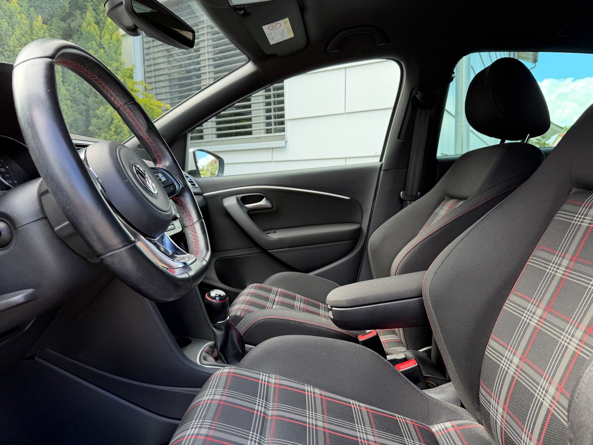 VW Polo 1.8 TSI GTI *Top-Zustand*-image-6