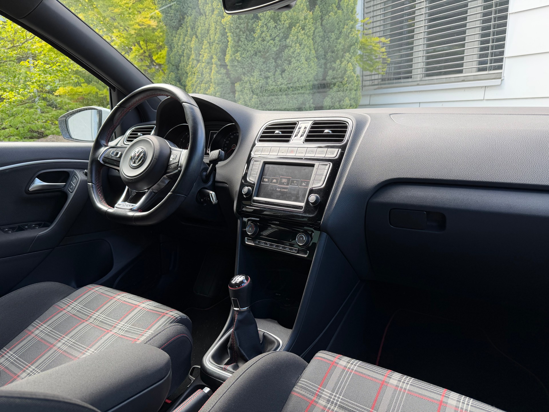 VW Polo 1.8 TSI GTI *Top-Zustand*-image-7