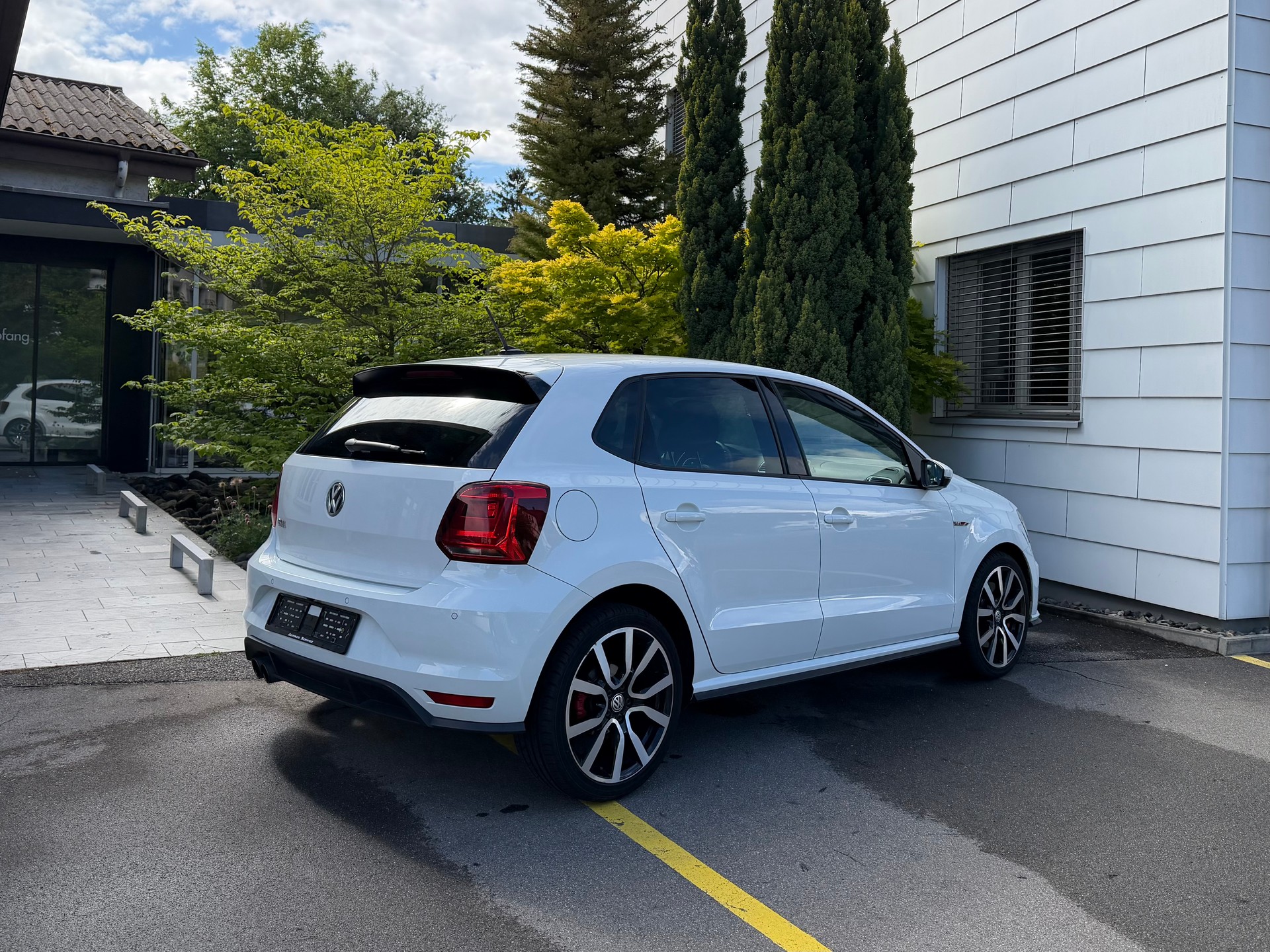 VW Polo 1.8 TSI GTI *Top-Zustand*-image-3