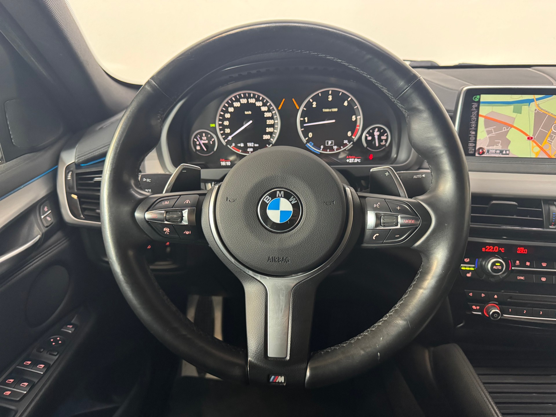 BMW X6 xDrive 30d Steptronic M-Sportpaket-image-14