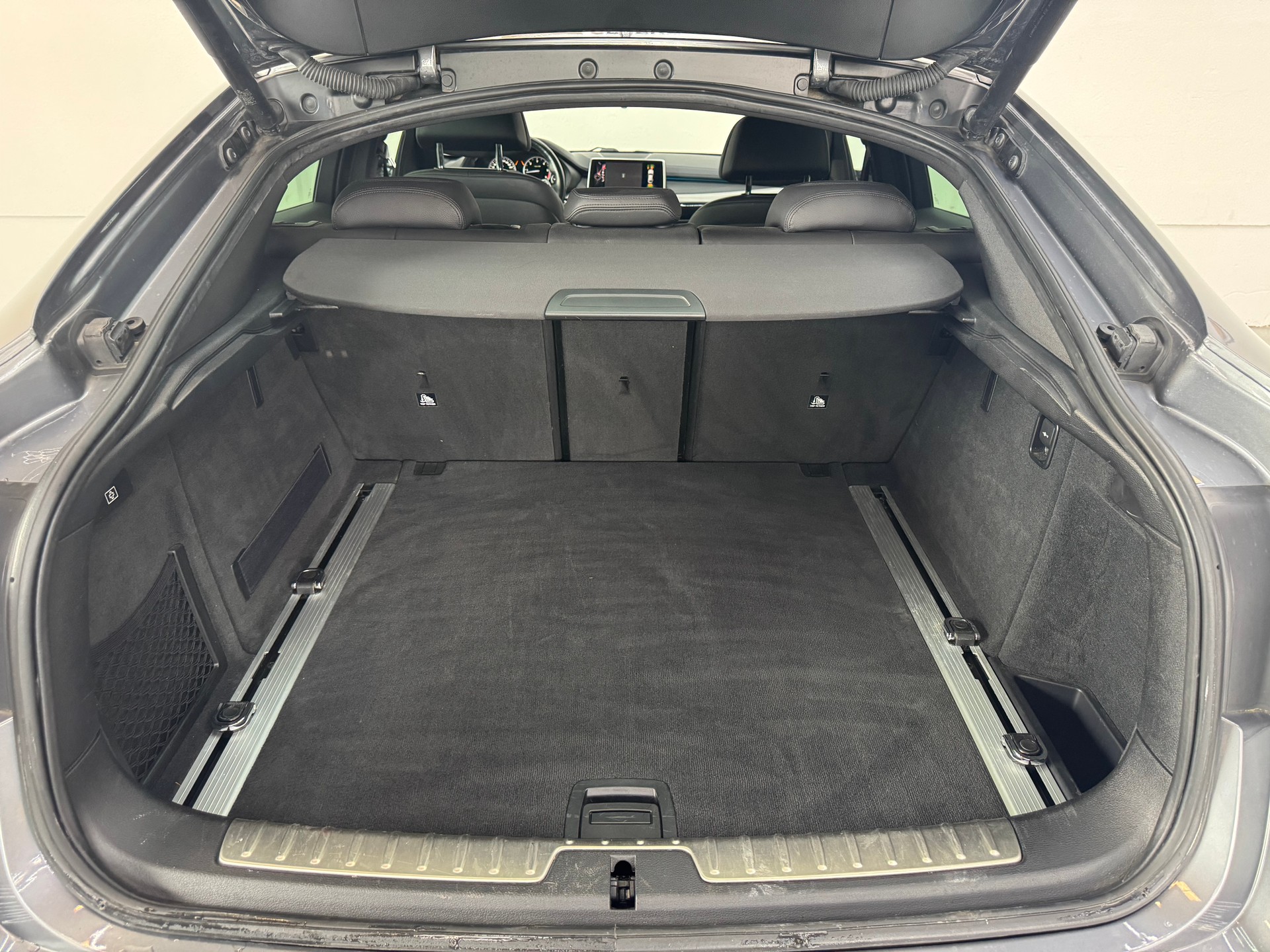 BMW X6 xDrive 30d Steptronic M-Sportpaket-image-29