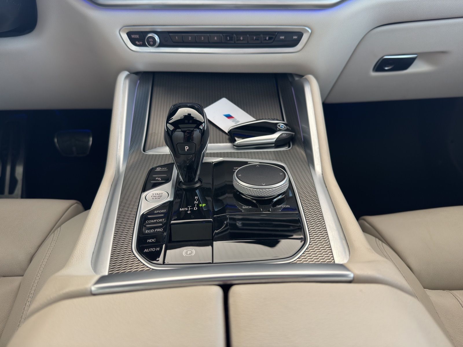 BMW X6 xDrive 48V 40d Steptronic M Sport-image-13