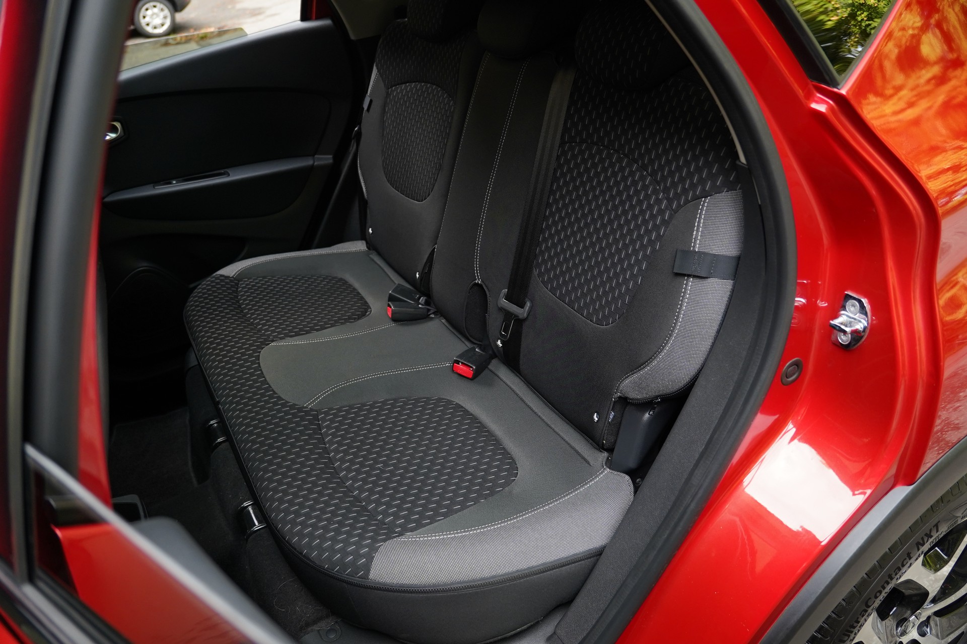 RENAULT Captur 1.2 T 16V Editione One EDC-image-20