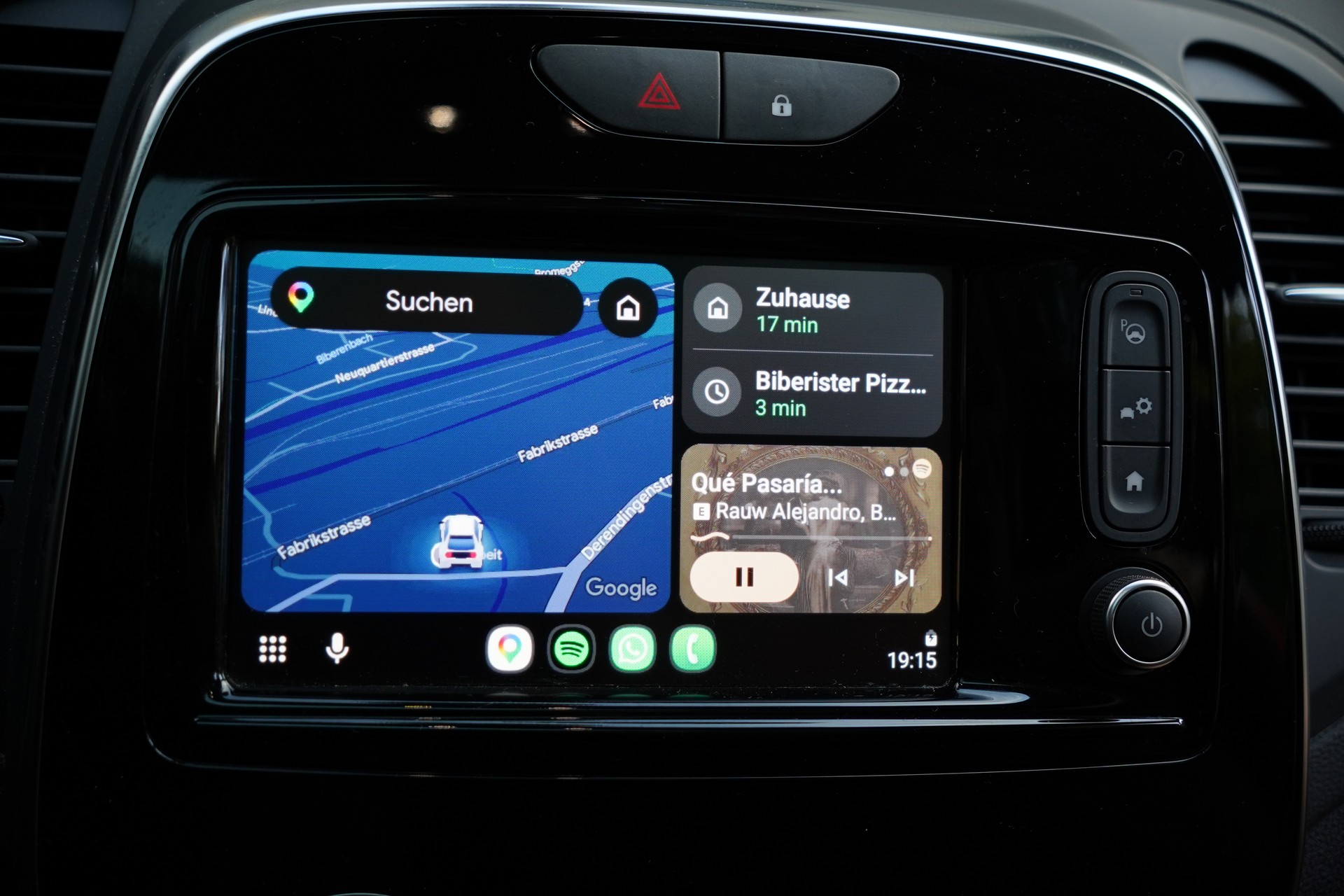 RENAULT Captur 1.2 T 16V Editione One EDC-image-28