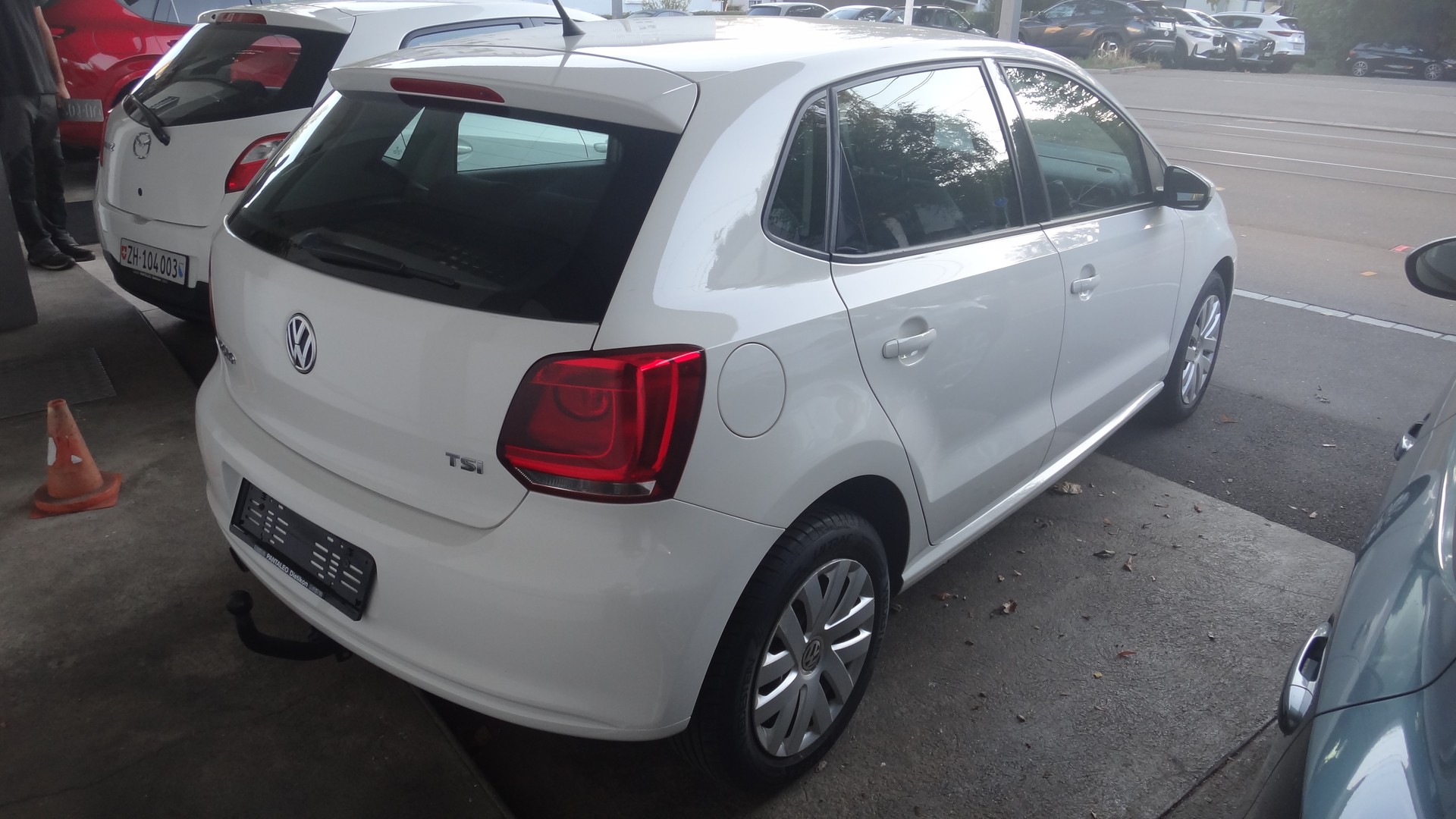 VW Polo 1.2 TSI Comfortline-showroom-element-2