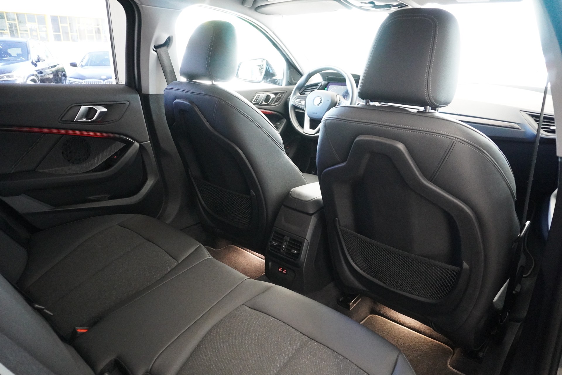 BMW 120d xDrive Steptronic Sport Line-image-16