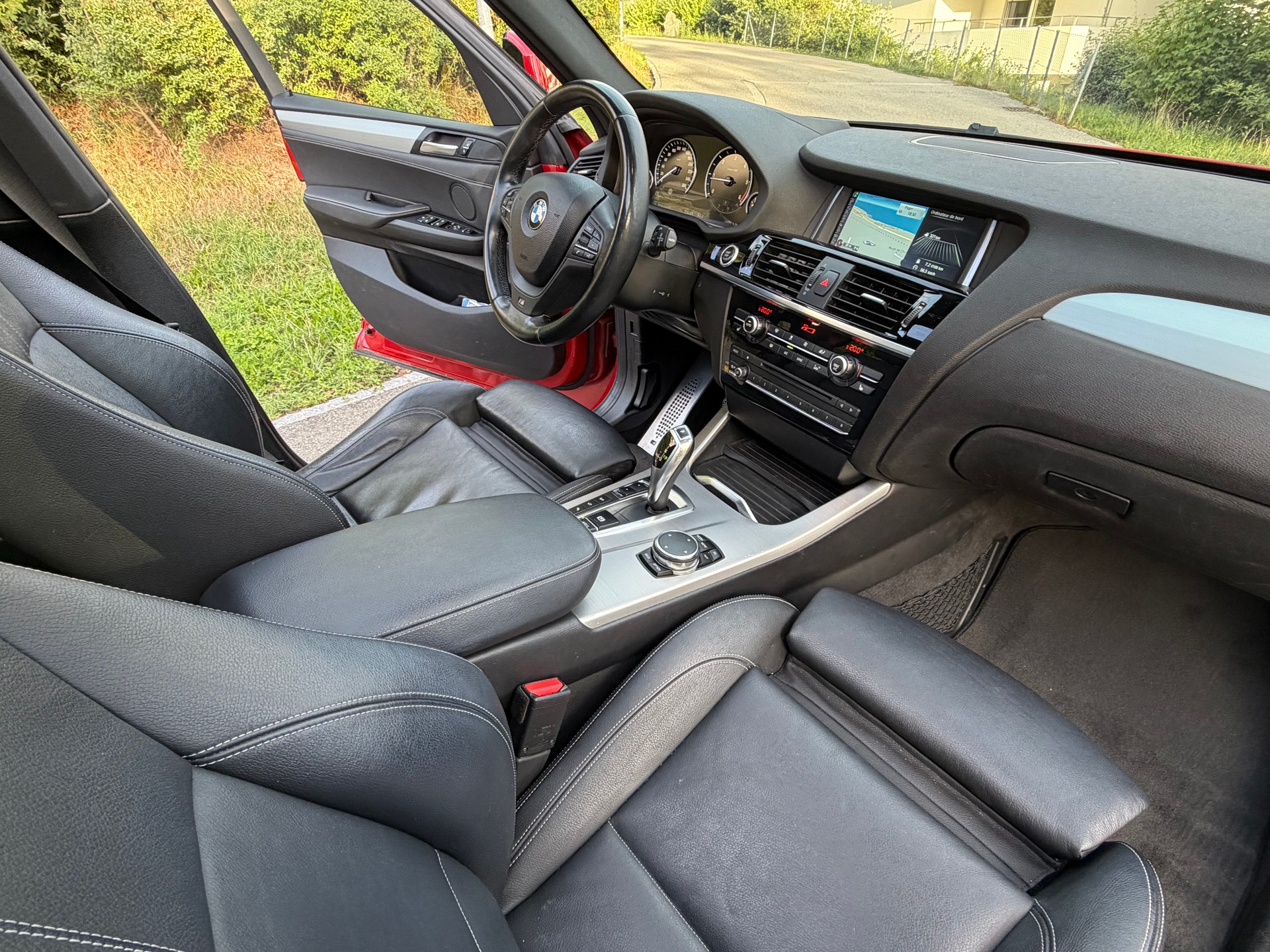 BMW X3 xDrive 20d Steptronic-image-12