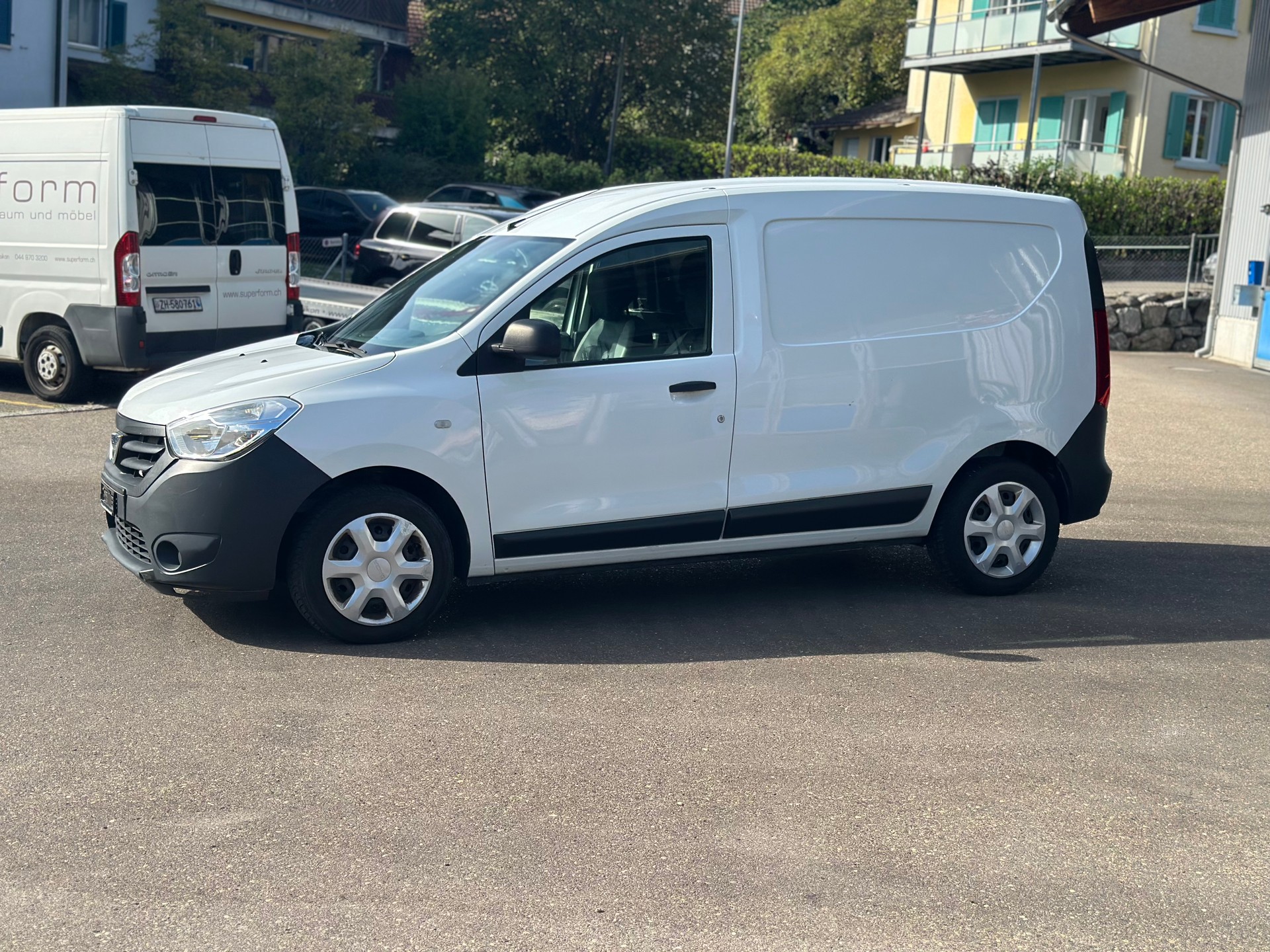 DACIA Dokker Van dCi 75-image-1