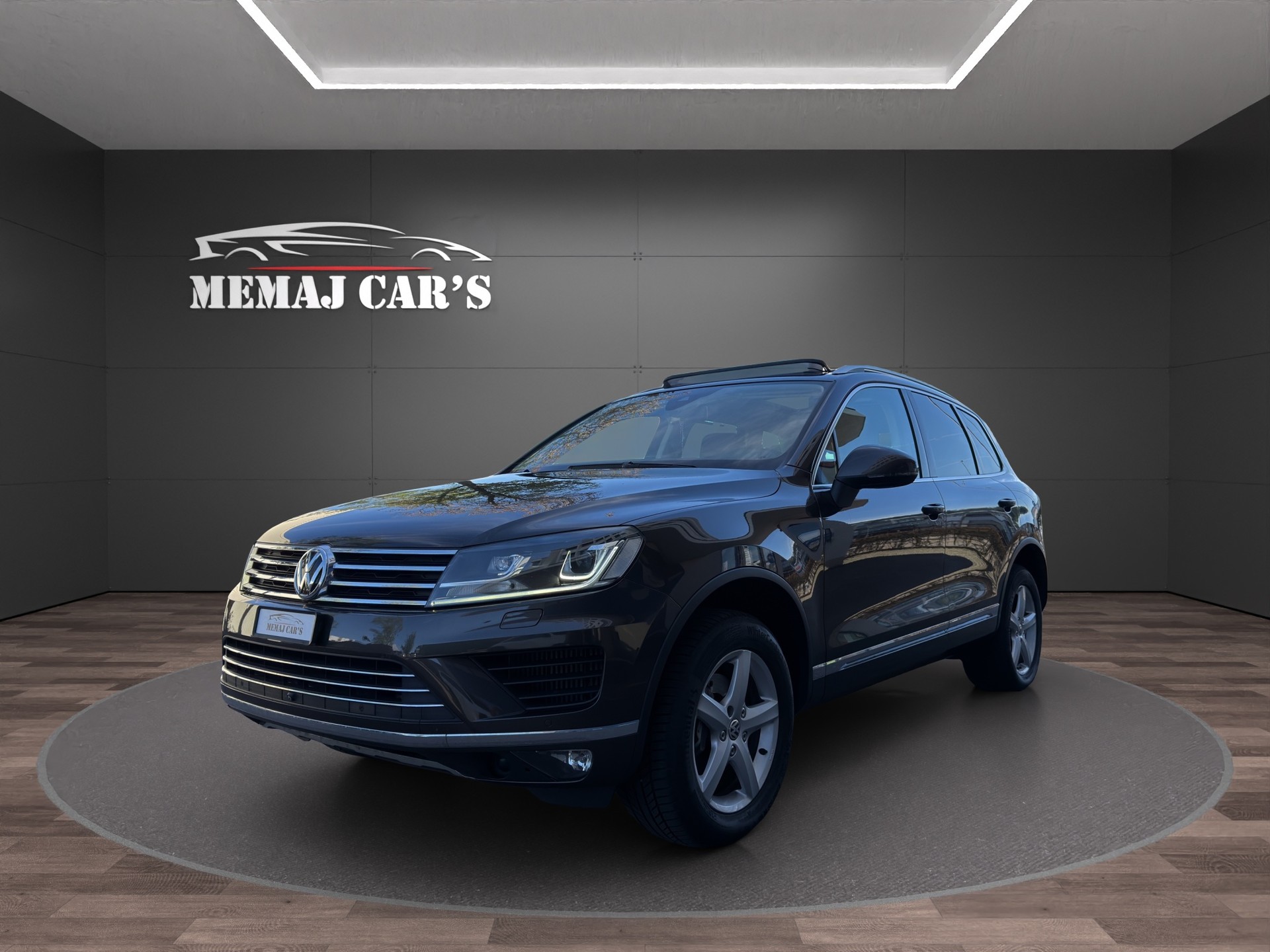 VW Touareg 3.0 TDI BlueMotion Technology Tiptronic Pano/MFK-image-1