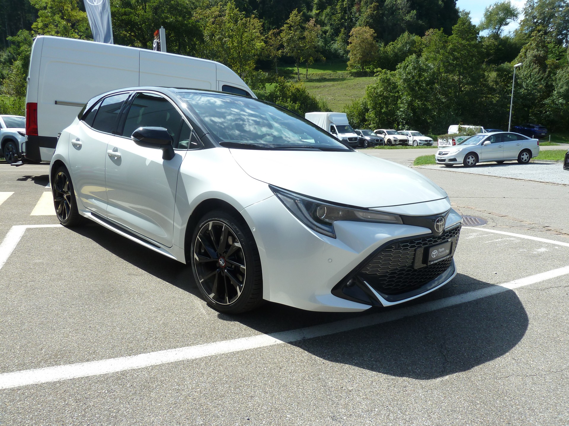 TOYOTA Corolla 2.0 HSD GR-S e-CVT-image-9