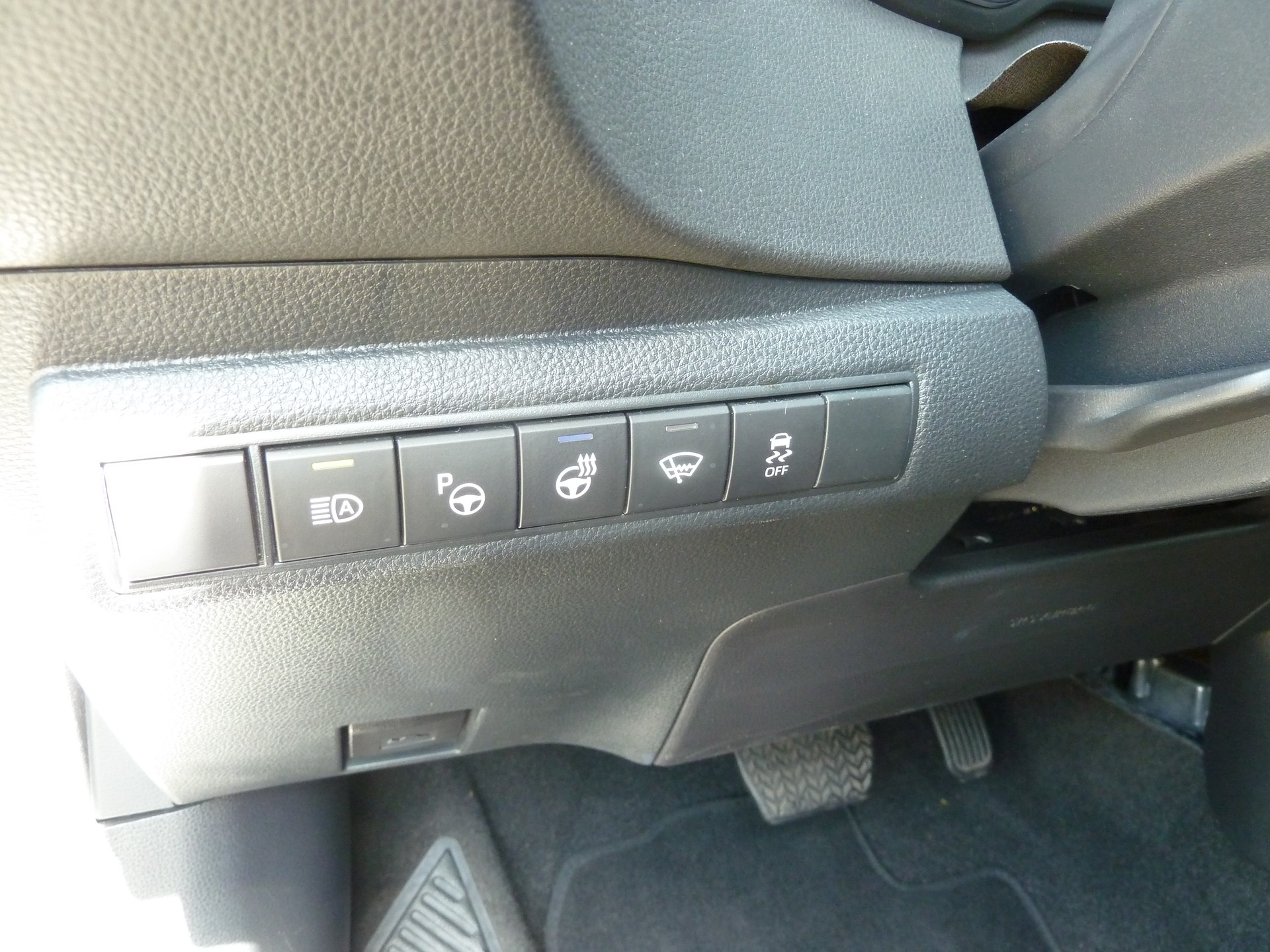 TOYOTA Corolla 2.0 HSD GR-S e-CVT-image-15