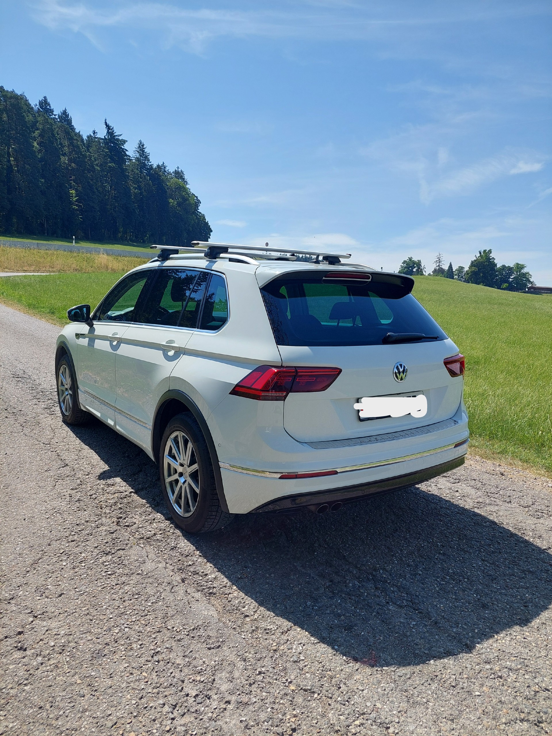 VW 2.0 TSI Highline DSG-image-1