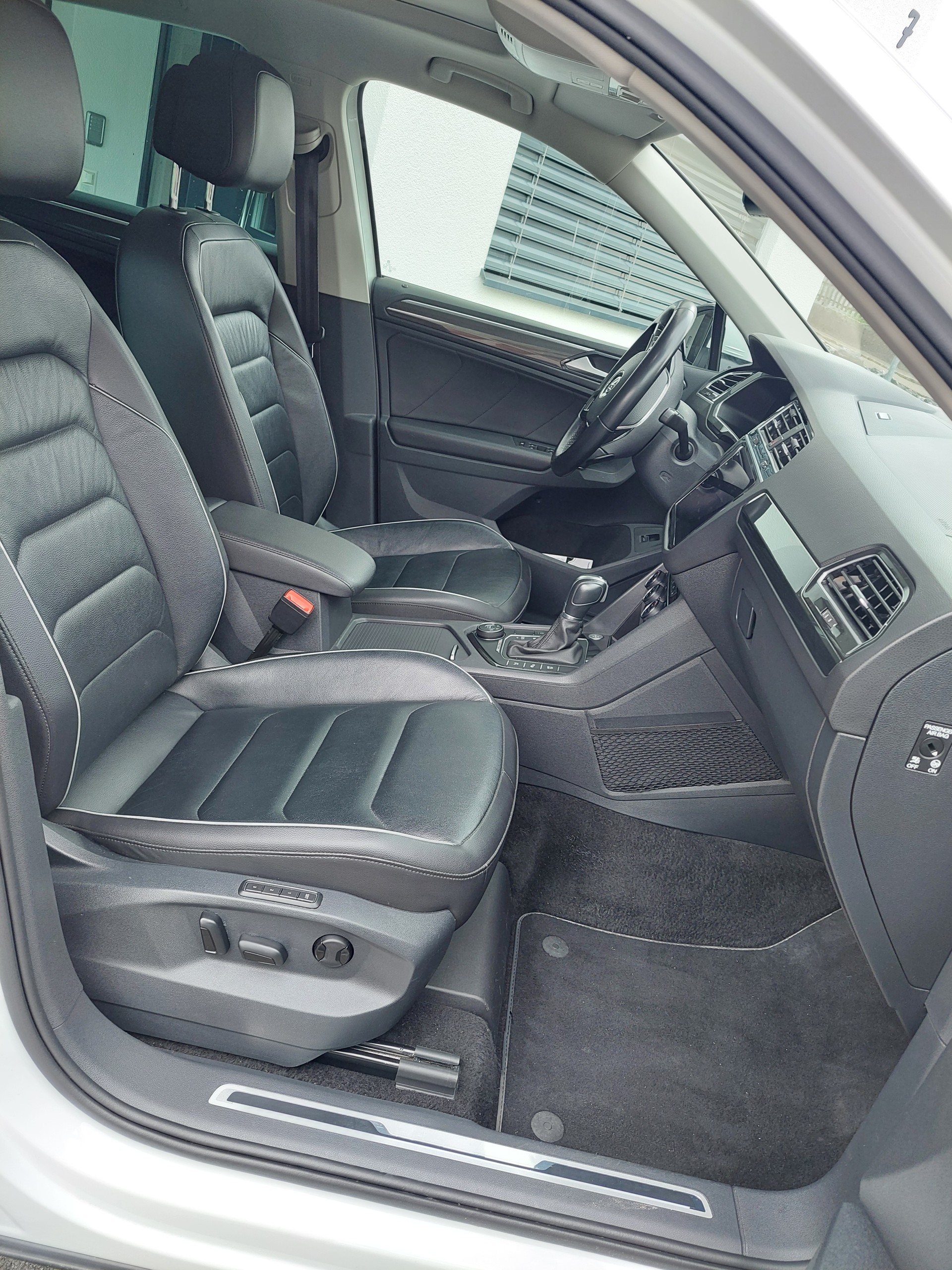 VW 2.0 TSI Highline DSG-image-7