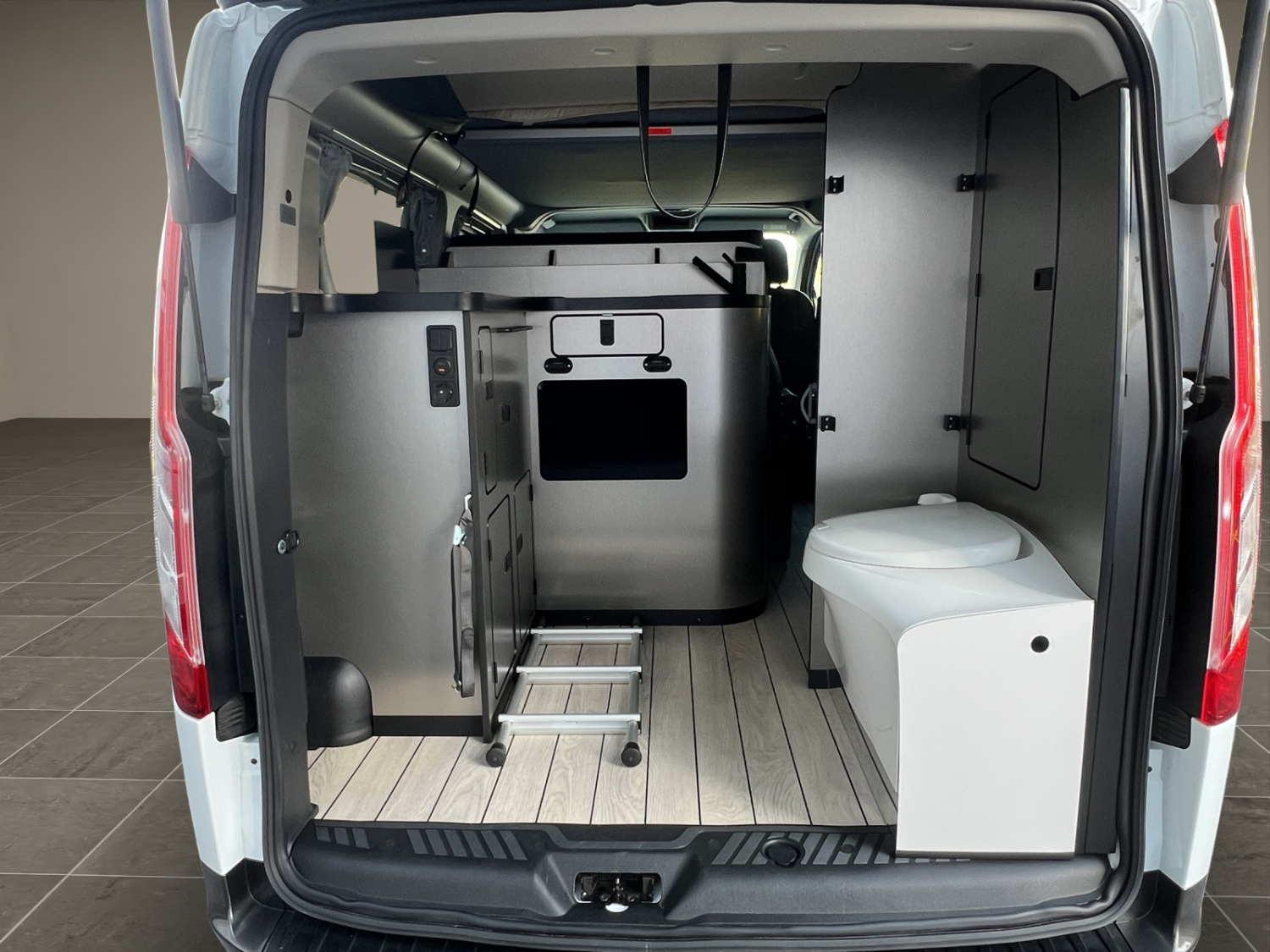 FORD Transit C Nugget 340 L2 2.0 TD-image-14