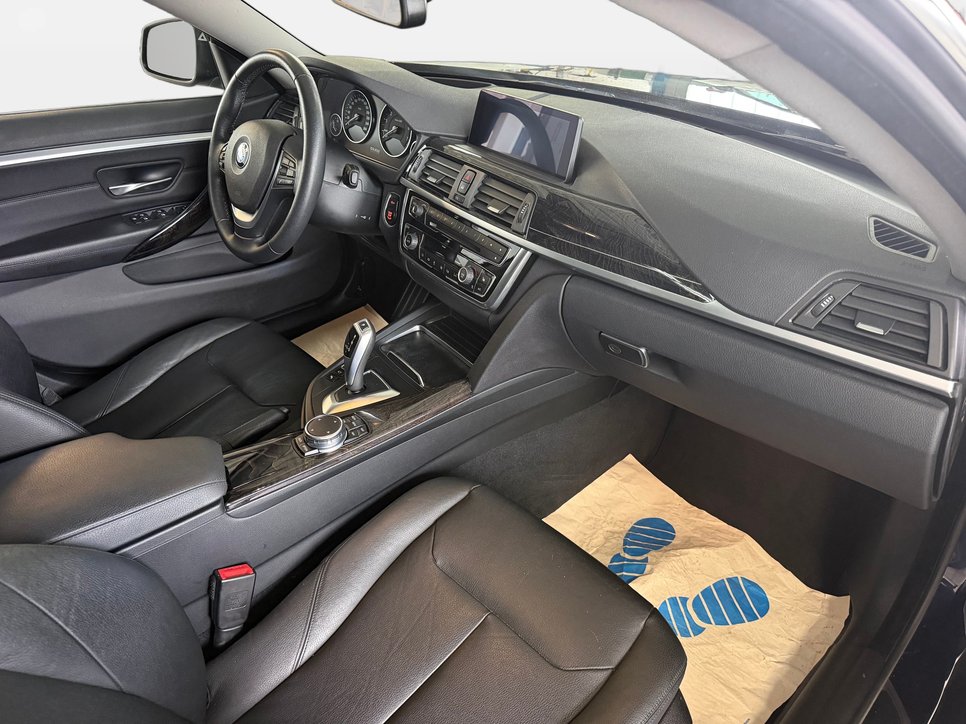 BMW 430i Gran Coupé xDrive Luxury Line Steptronic | Frisch MFK | Schiebedach | Leder | Surround View | AHK 1.7t.-image-7