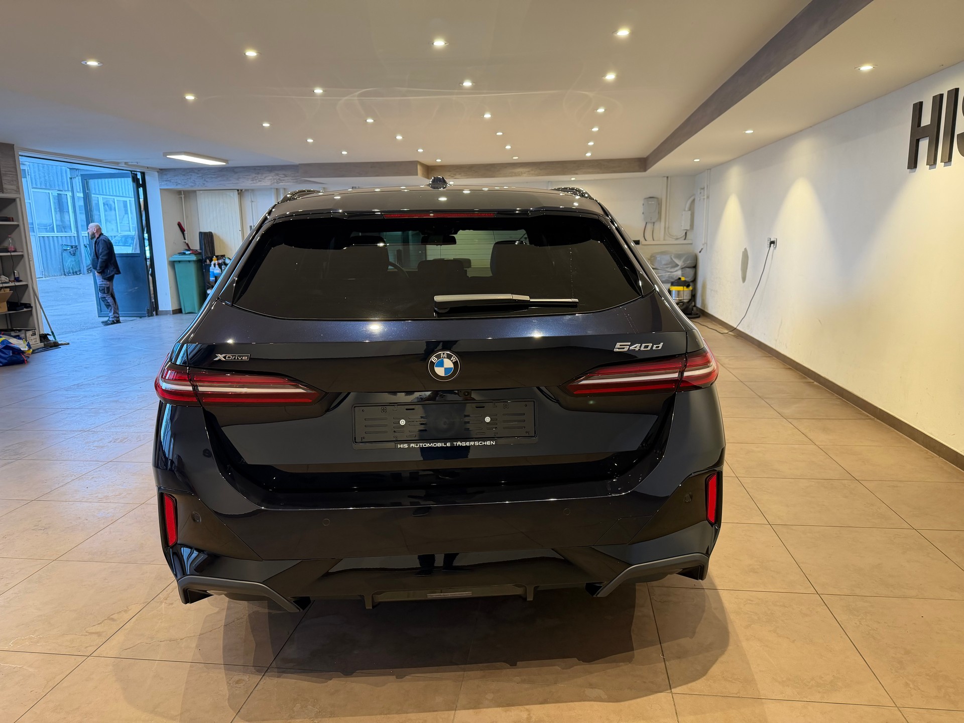 BMW 540d xDrive Touring MSport-image-6