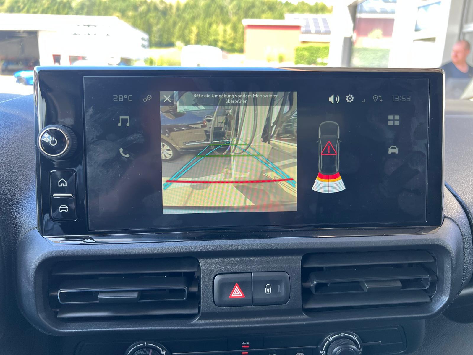 CITROEN Berlingo M 1.2 PureTech 110 First S/S-image-12