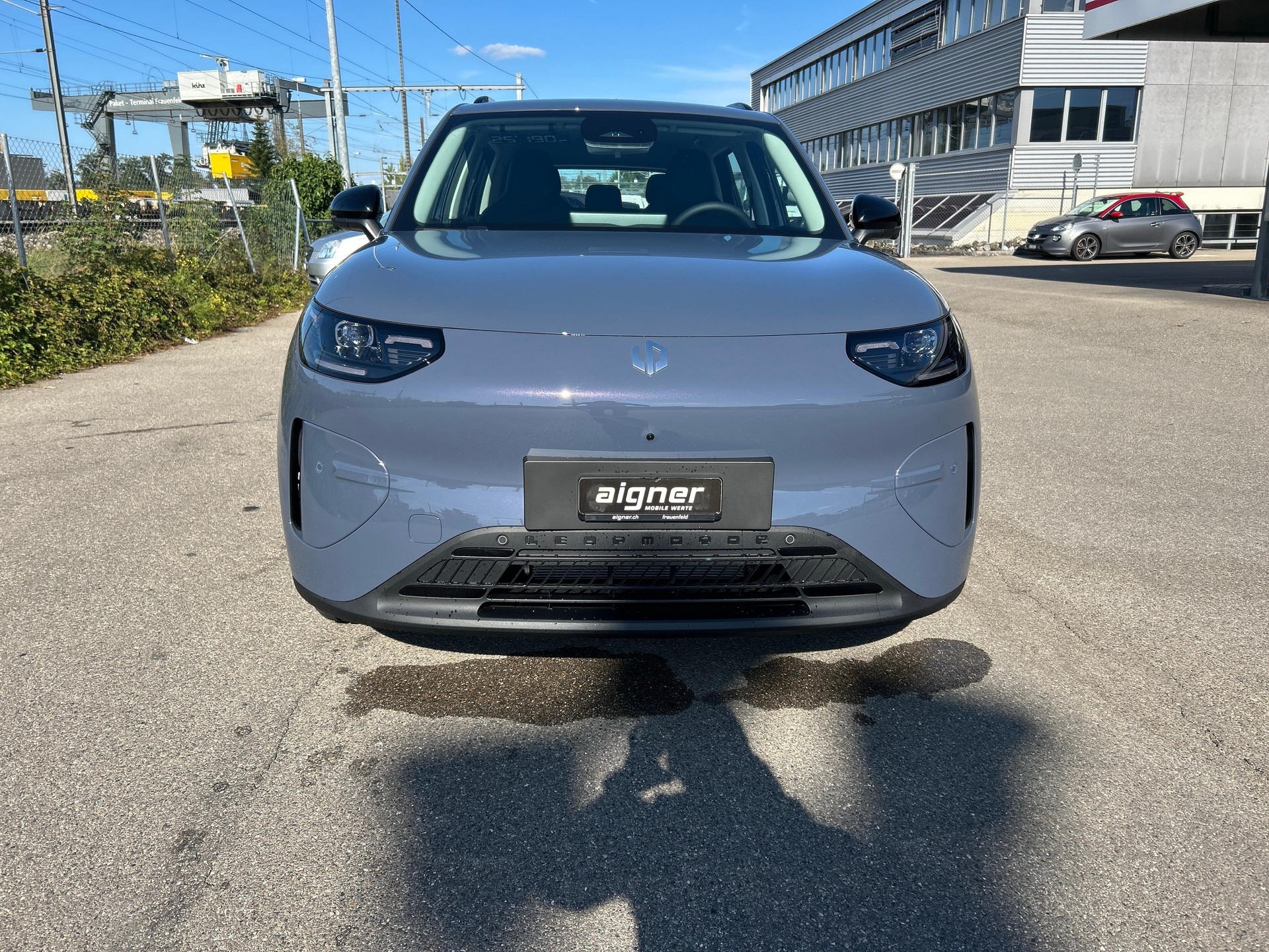 LEAPMOTOR B03X EV-image-5