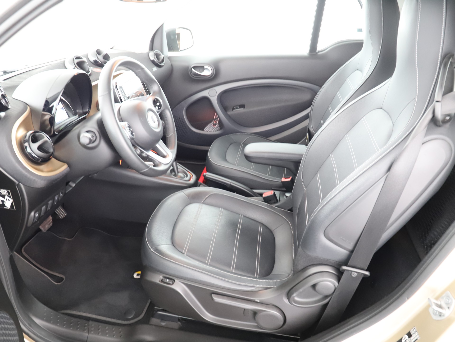 SMART fortwo EQ prime-image-8