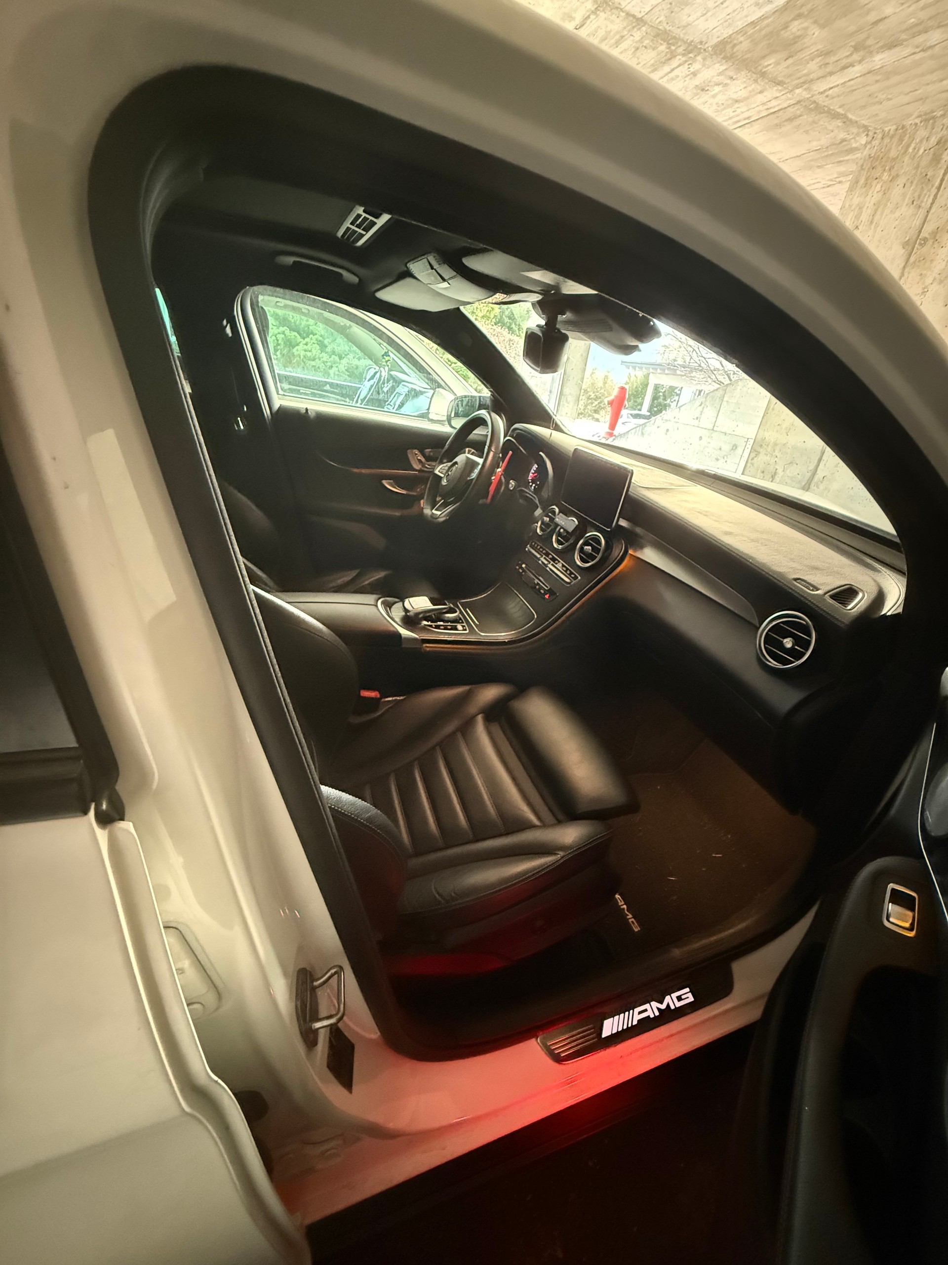 MERCEDES-BENZ GLC 43 AMG 4m-image-4