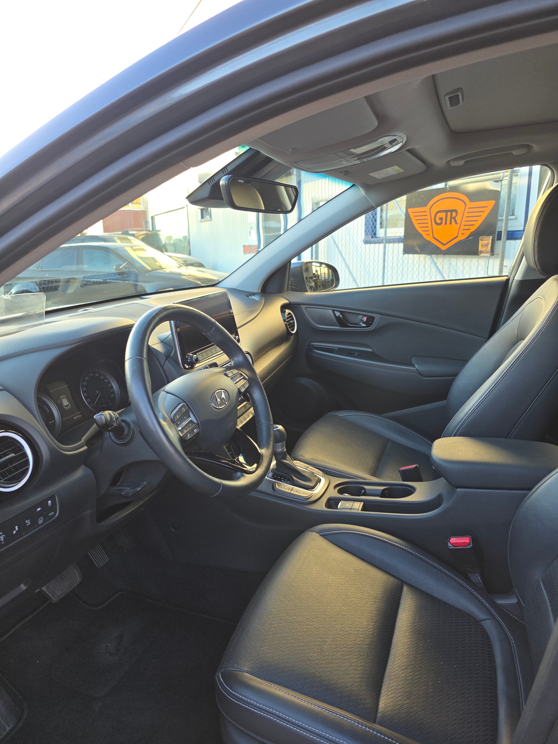 HYUNDAI Kona 1.6 GDi HEV Vertex DCT-image-4
