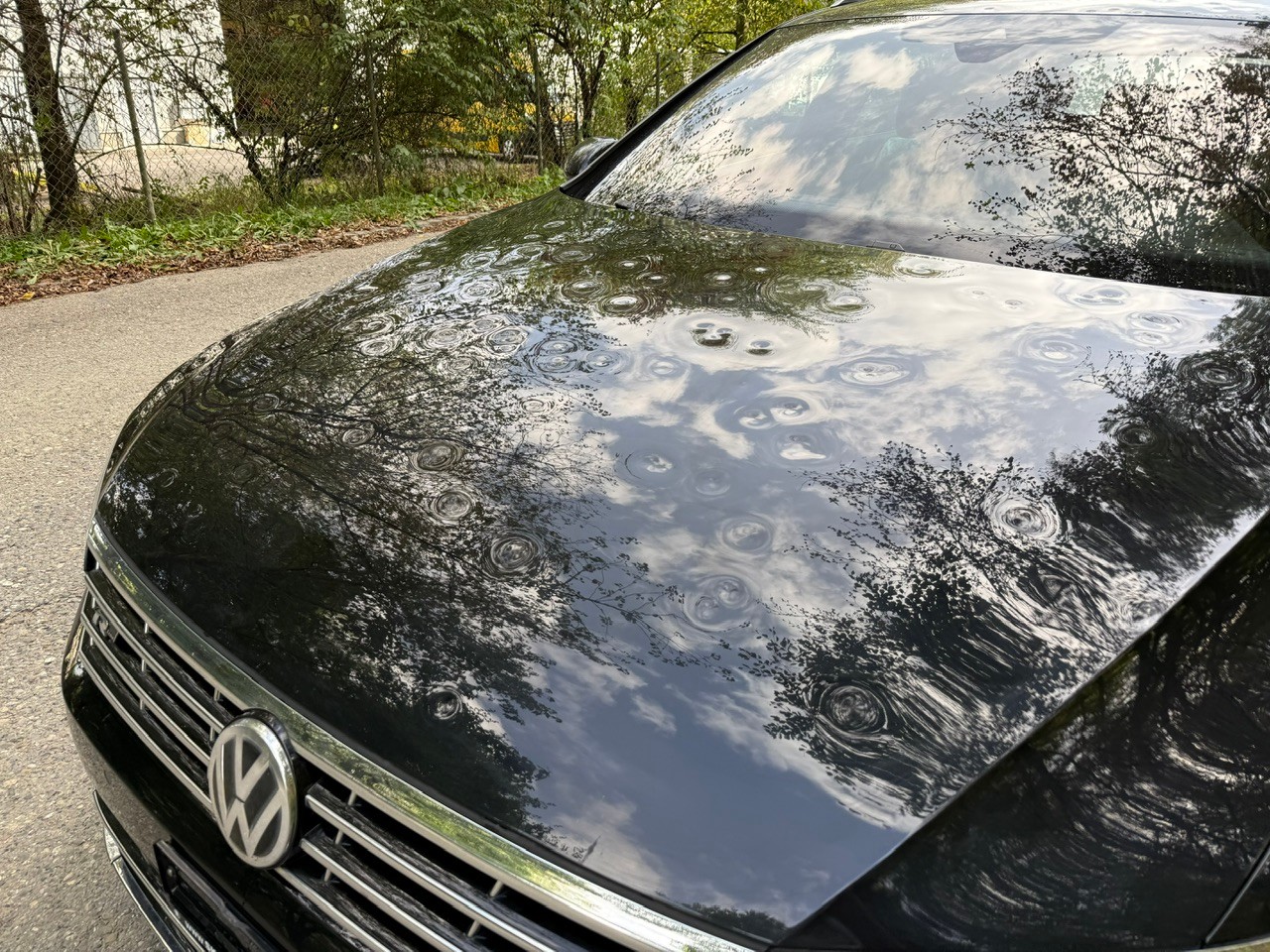 VW Passat Variant 2.0 TSI R-Line 280 PS BMT Highline 4Motion DSG-image-2