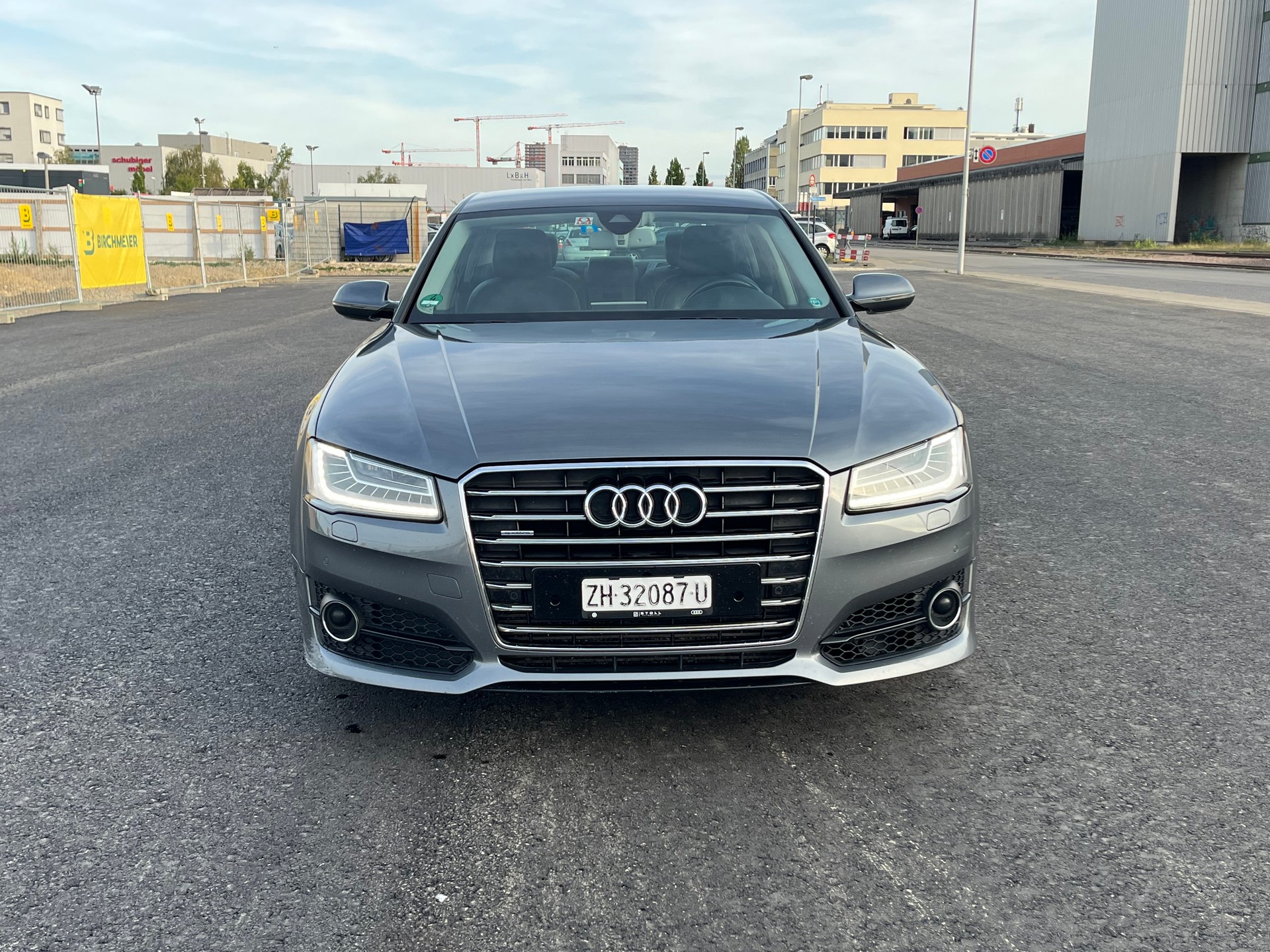 AUDI A8 3.0 TDI quattro tiptronic-image-2
