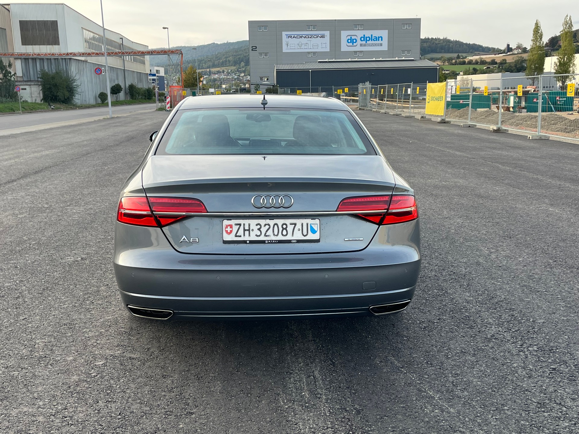 AUDI A8 3.0 TDI quattro tiptronic-image-6
