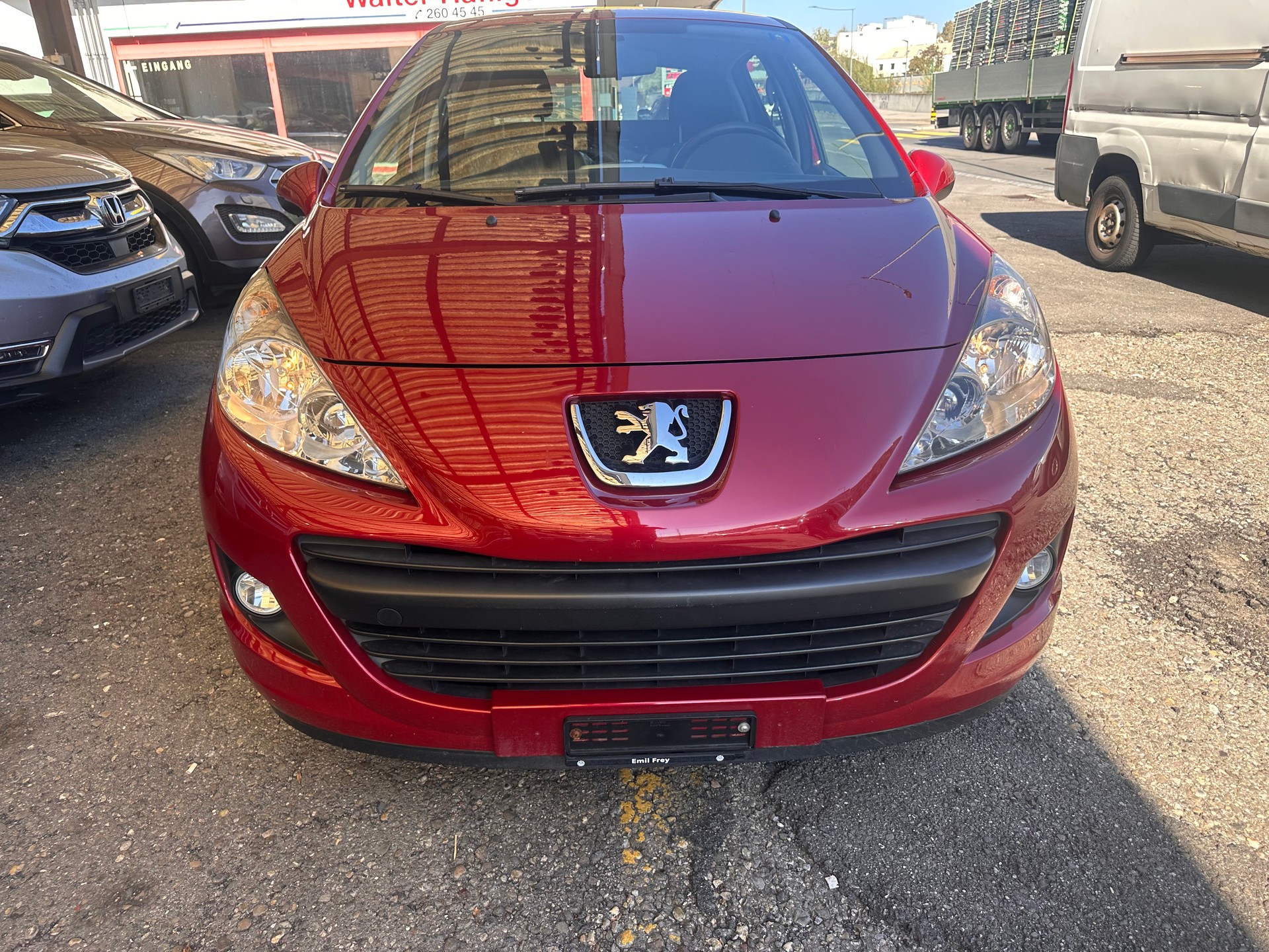 PEUGEOT 207 1.4 16V Trendy Clim-image-0