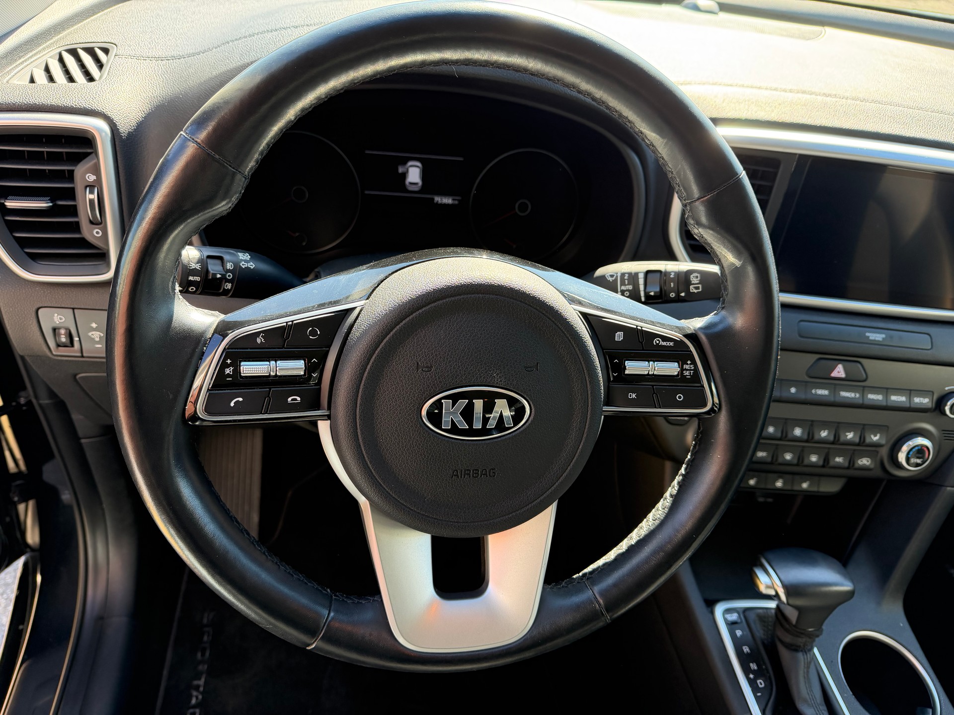 KIA Sportage 1.6 T-GDi Black Edition 4WD Automat-image-13