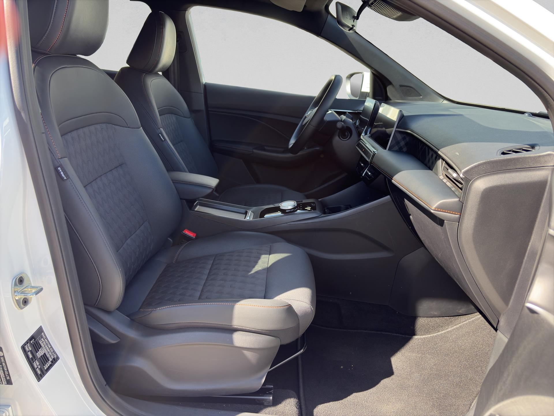 MG 3 1.5 Hybrid Luxury Aut.-image-15