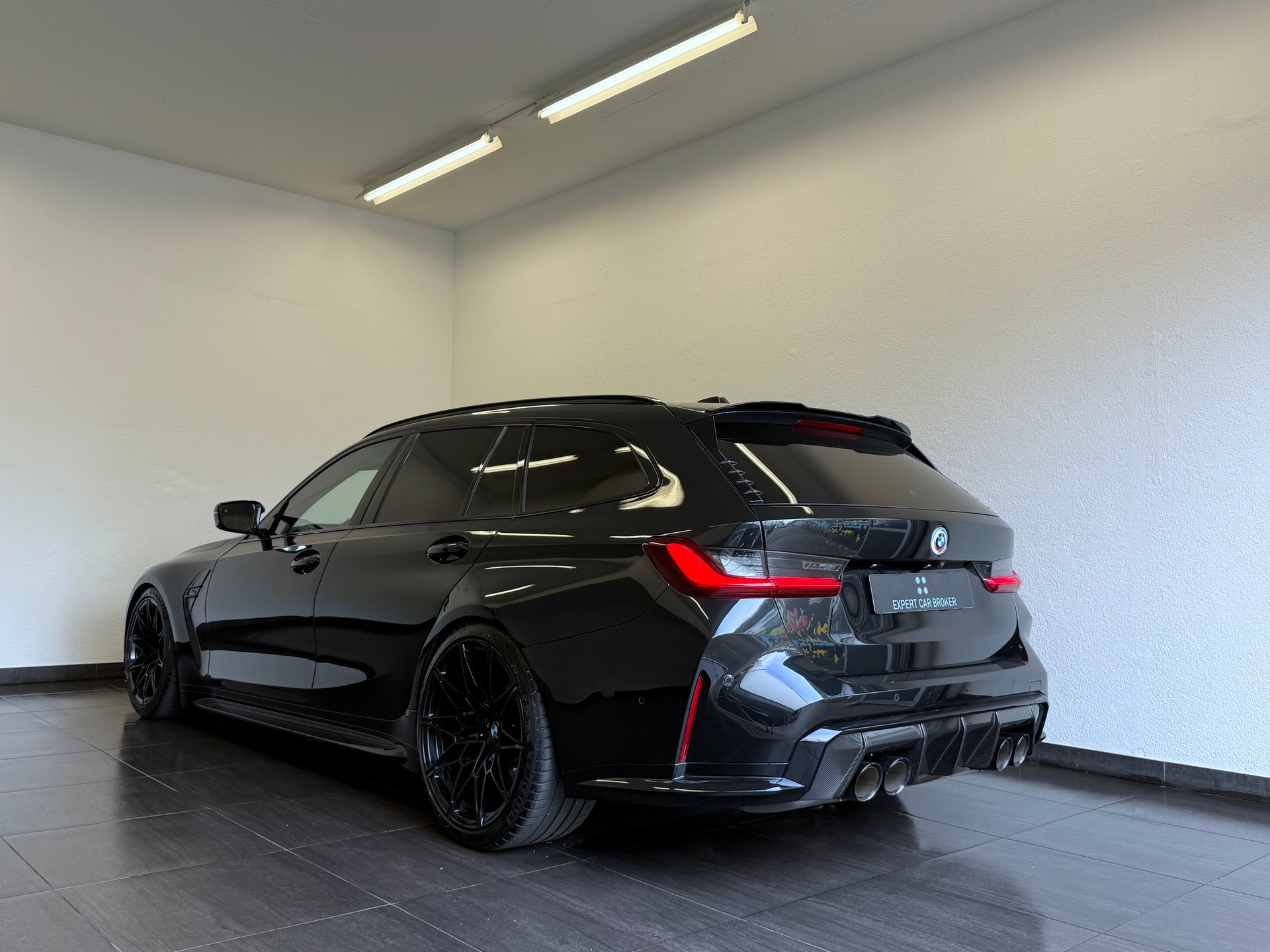 BMW M3 Touring xDrive Competition M-Performance "Keramik"-image-11