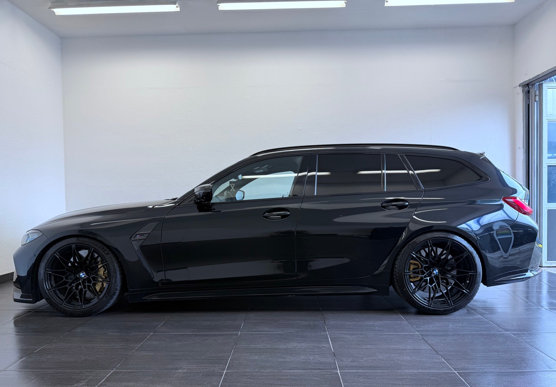 BMW M3 Touring xDrive Competition M-Performance "Keramik"-image-8