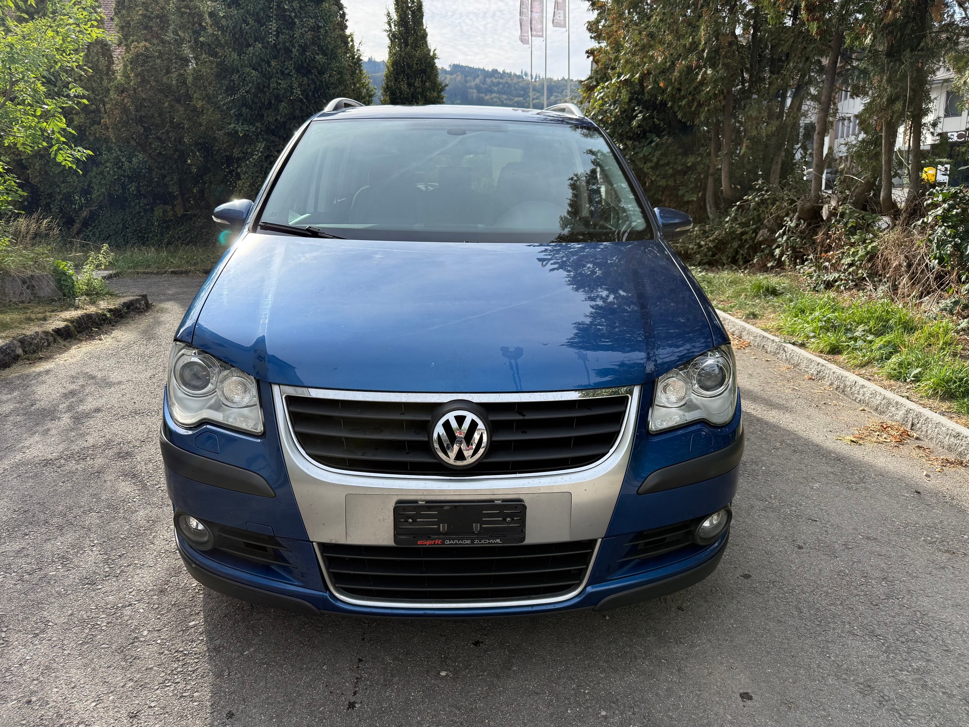 VW CrossTouran 1.4 TSI DSG-image-1