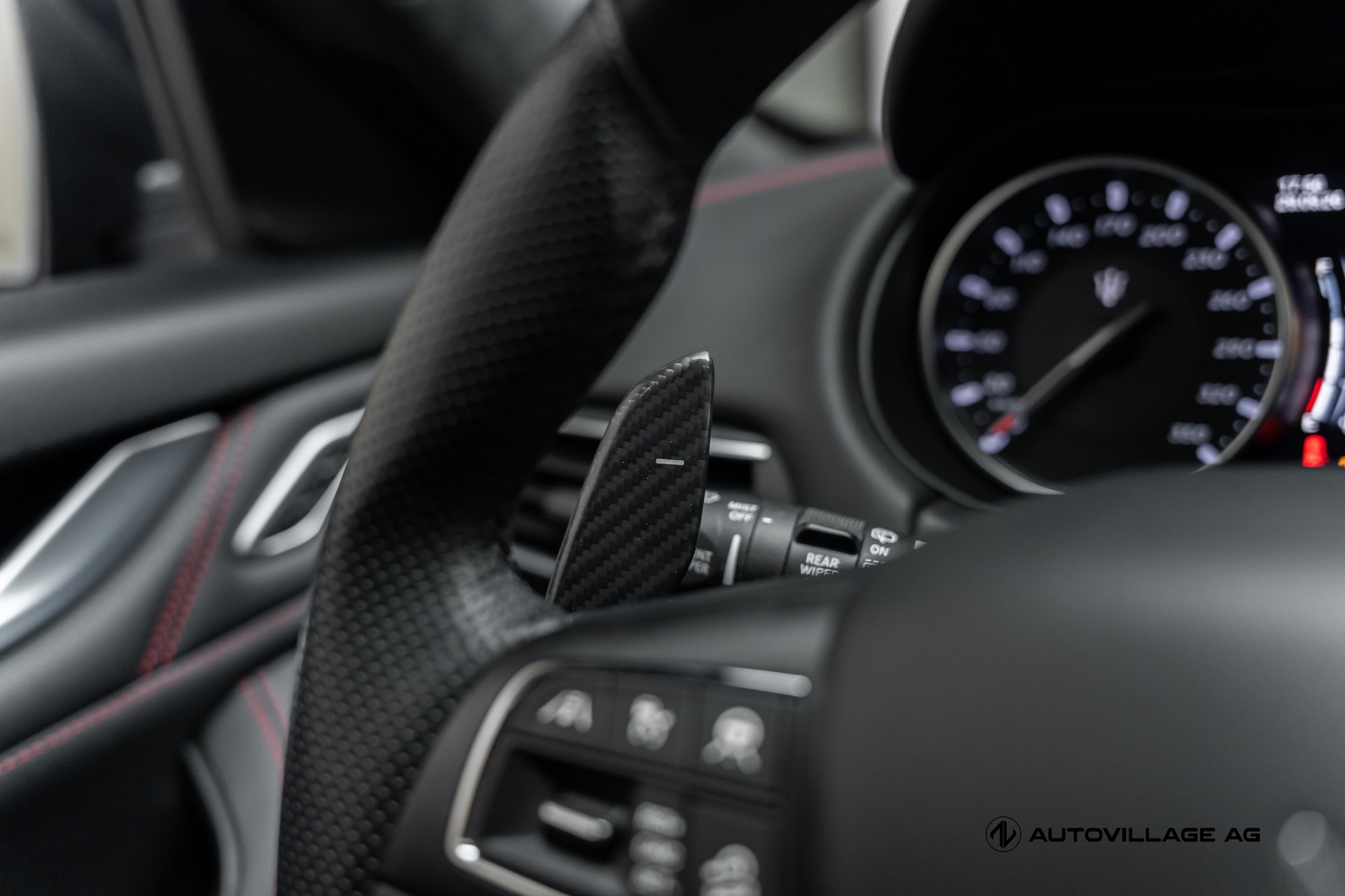 MASERATI Levante 3.8 V8 Trofeo Q4 Automatica-image-19