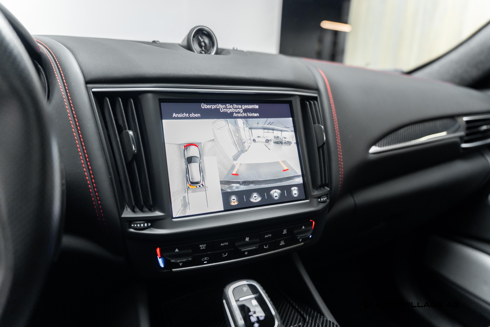 MASERATI Levante 3.8 V8 Trofeo Q4 Automatica-image-13