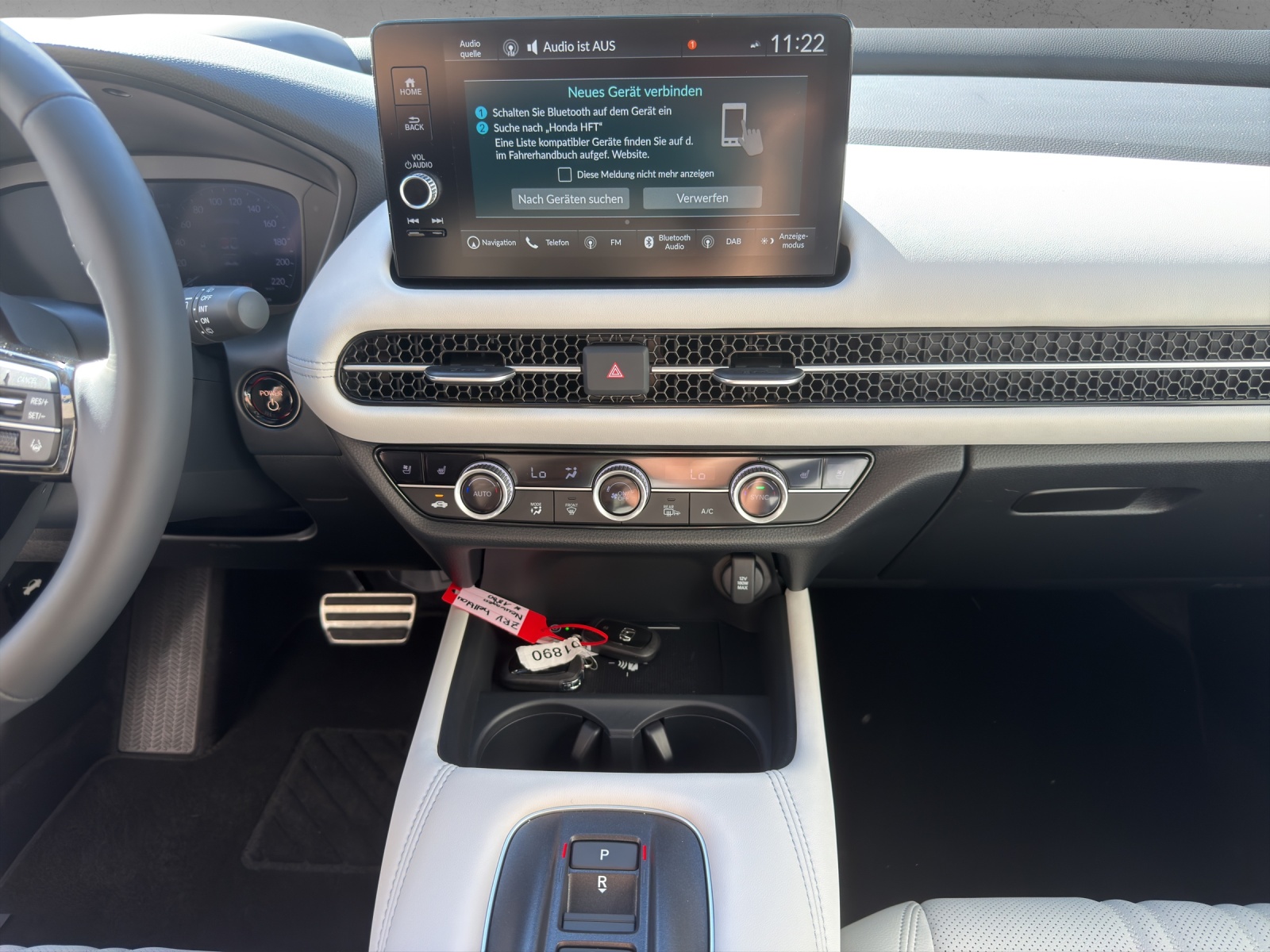 HONDA ZR-V 2.0i MMD Hybrid Advance Automatic-image-8