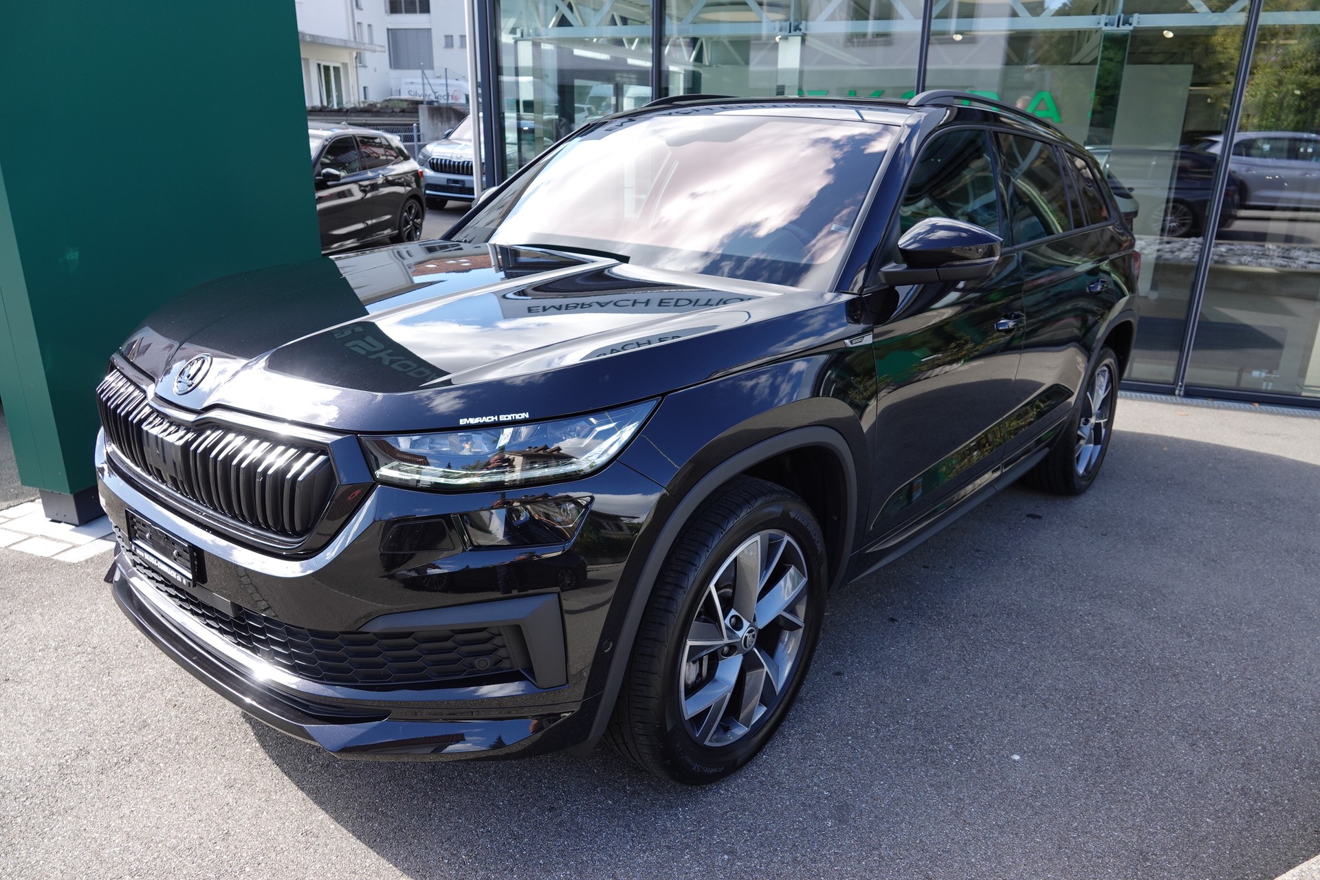 SKODA Kodiaq 2.0 TSI Sportline DSG-showroom-element-2