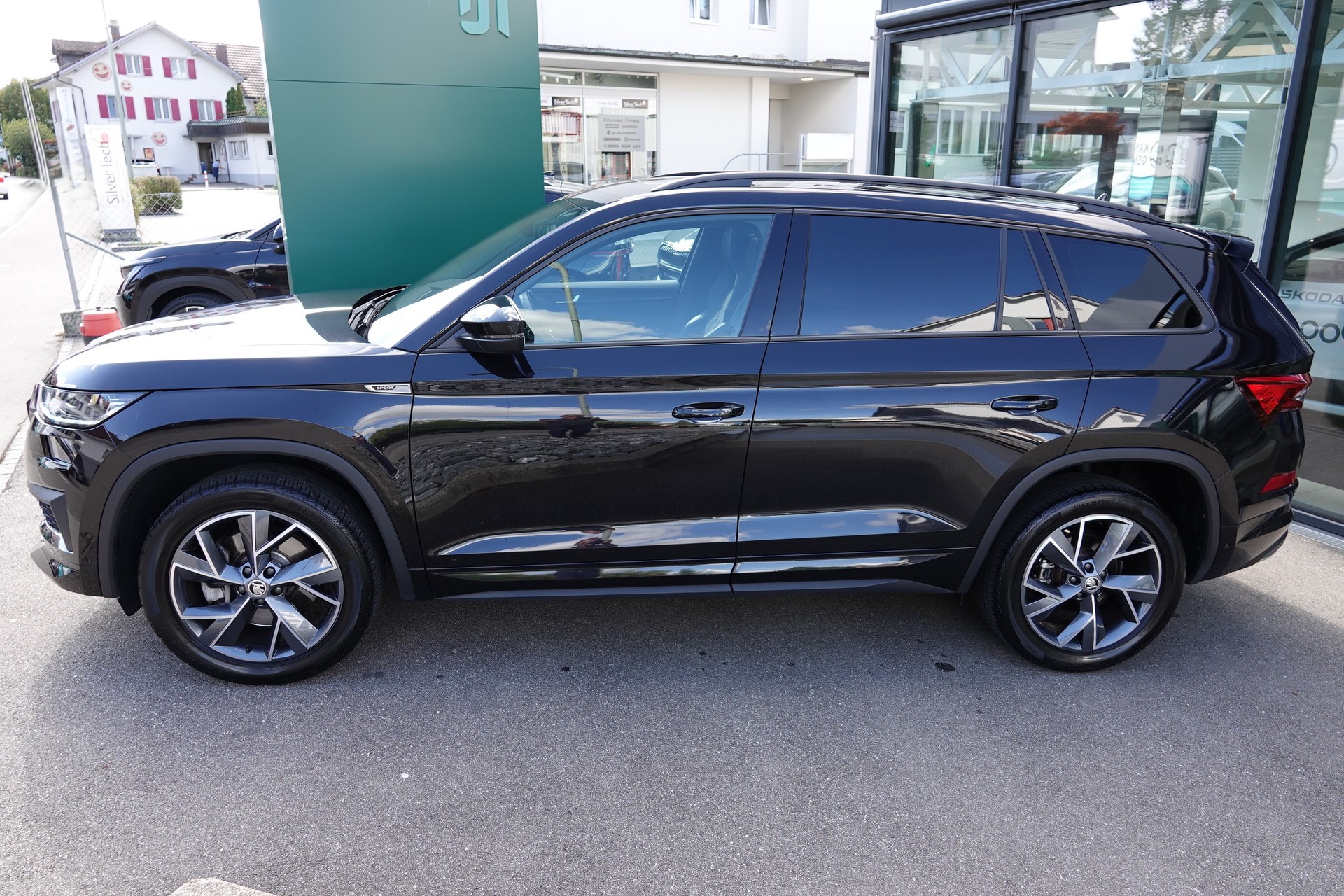 SKODA Kodiaq 2.0 TSI Sportline DSG-image-4
