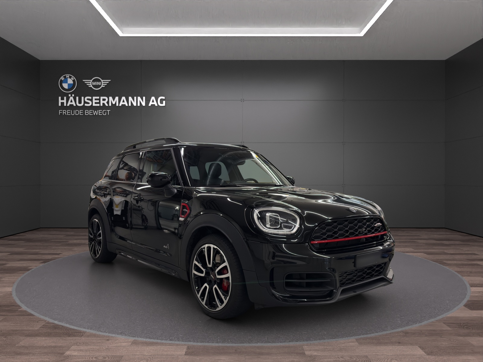 MINI Countryman John Cooper Works ALL4-showroom-element-2