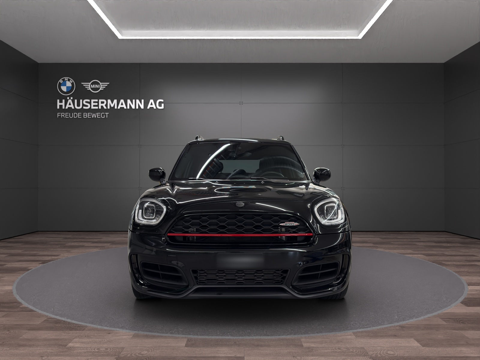 MINI Countryman John Cooper Works ALL4-showroom-element-1