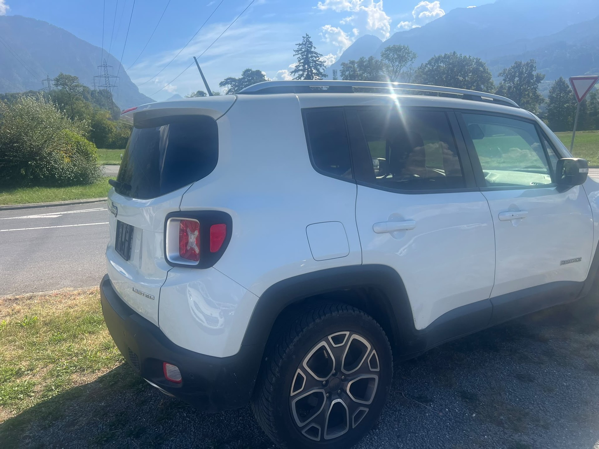 JEEP Renegade 2.0 CRD Limited AWD + Low Range 9ATX-image-5