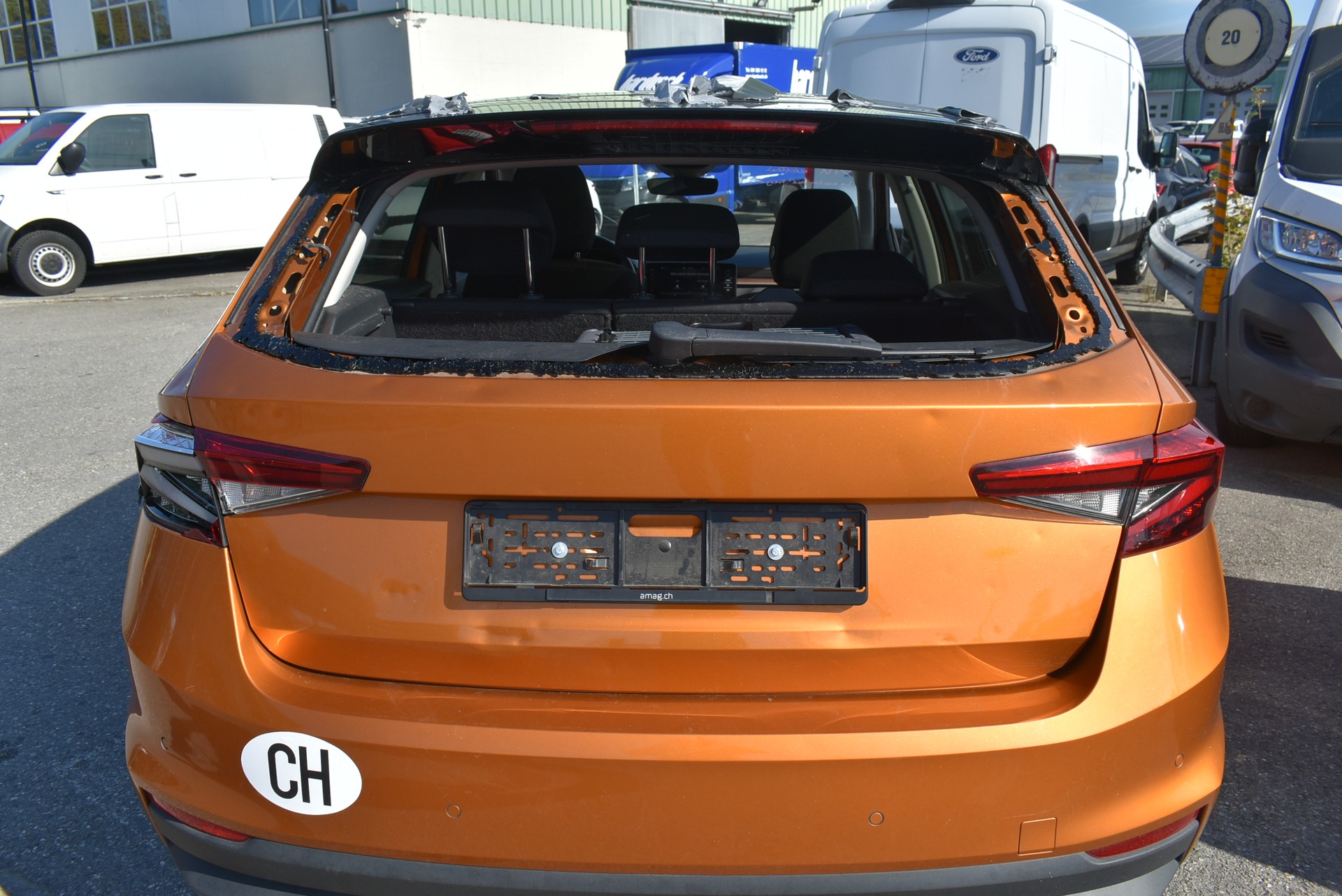 SKODA Fabia 1.0 TSI Ambition DSG-image-5