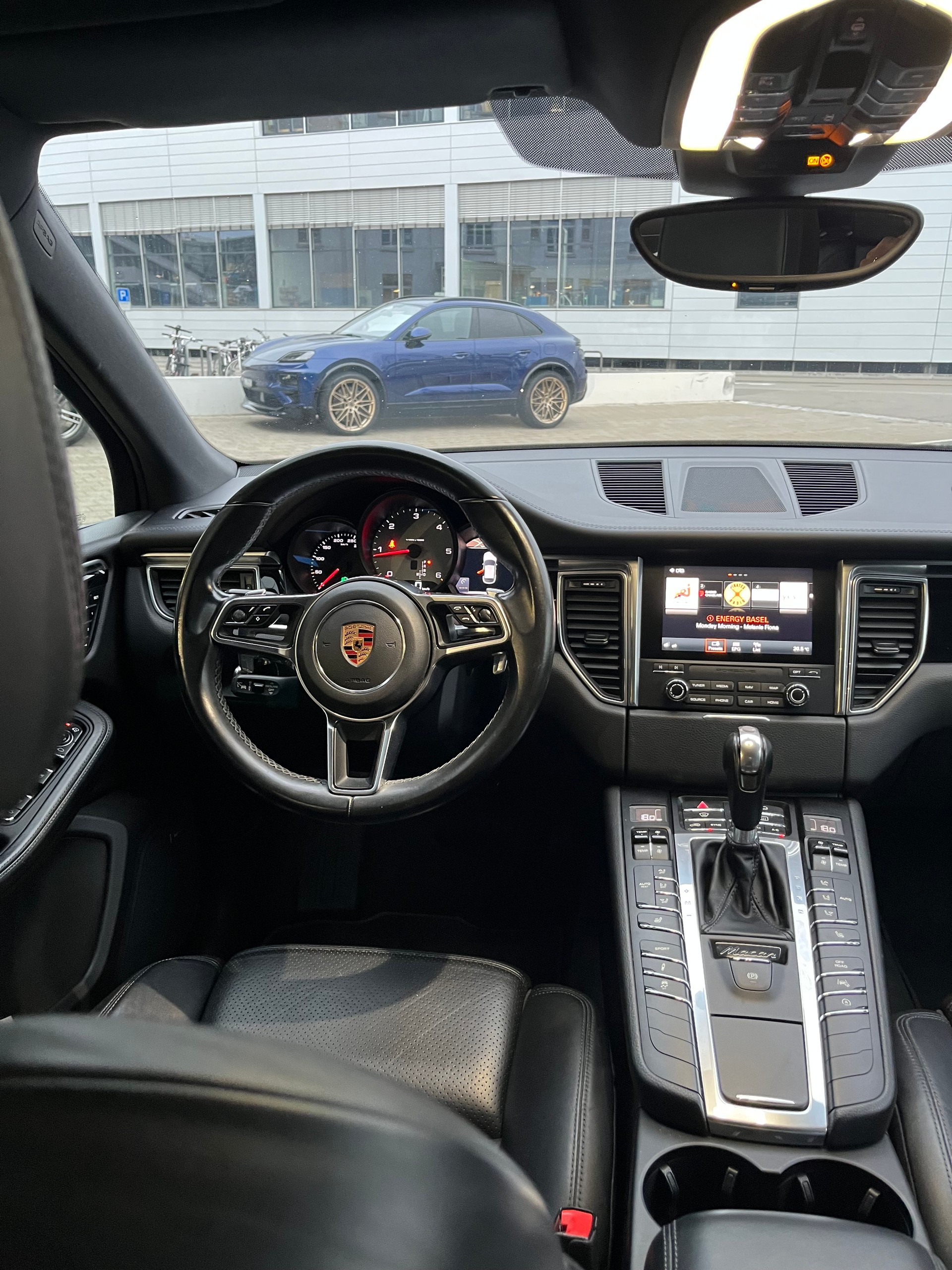 PORSCHE 3.0 V6 S Diesel-image-4