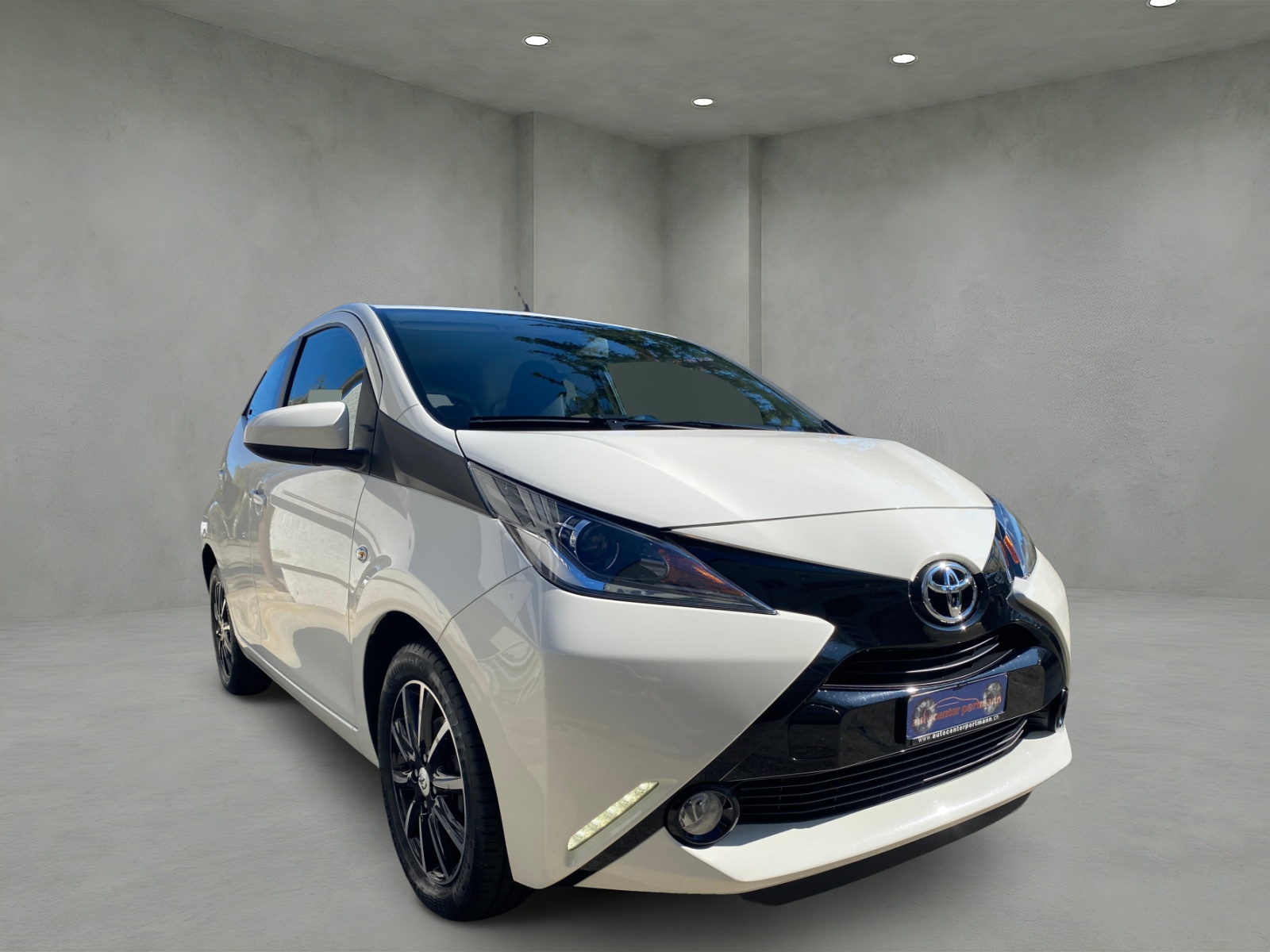 TOYOTA Aygo 1.0 VVT-i Trend-image-1