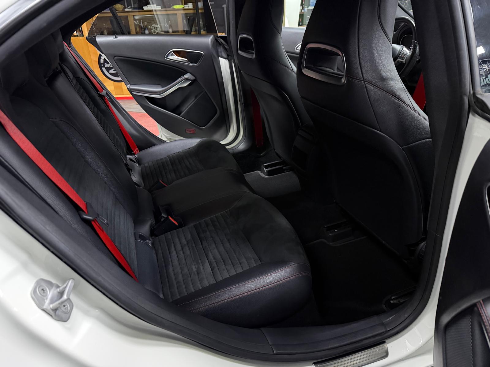 MERCEDES-BENZ CLA 250 Sport 7G-DCT / Aus 1 Hand-image-19