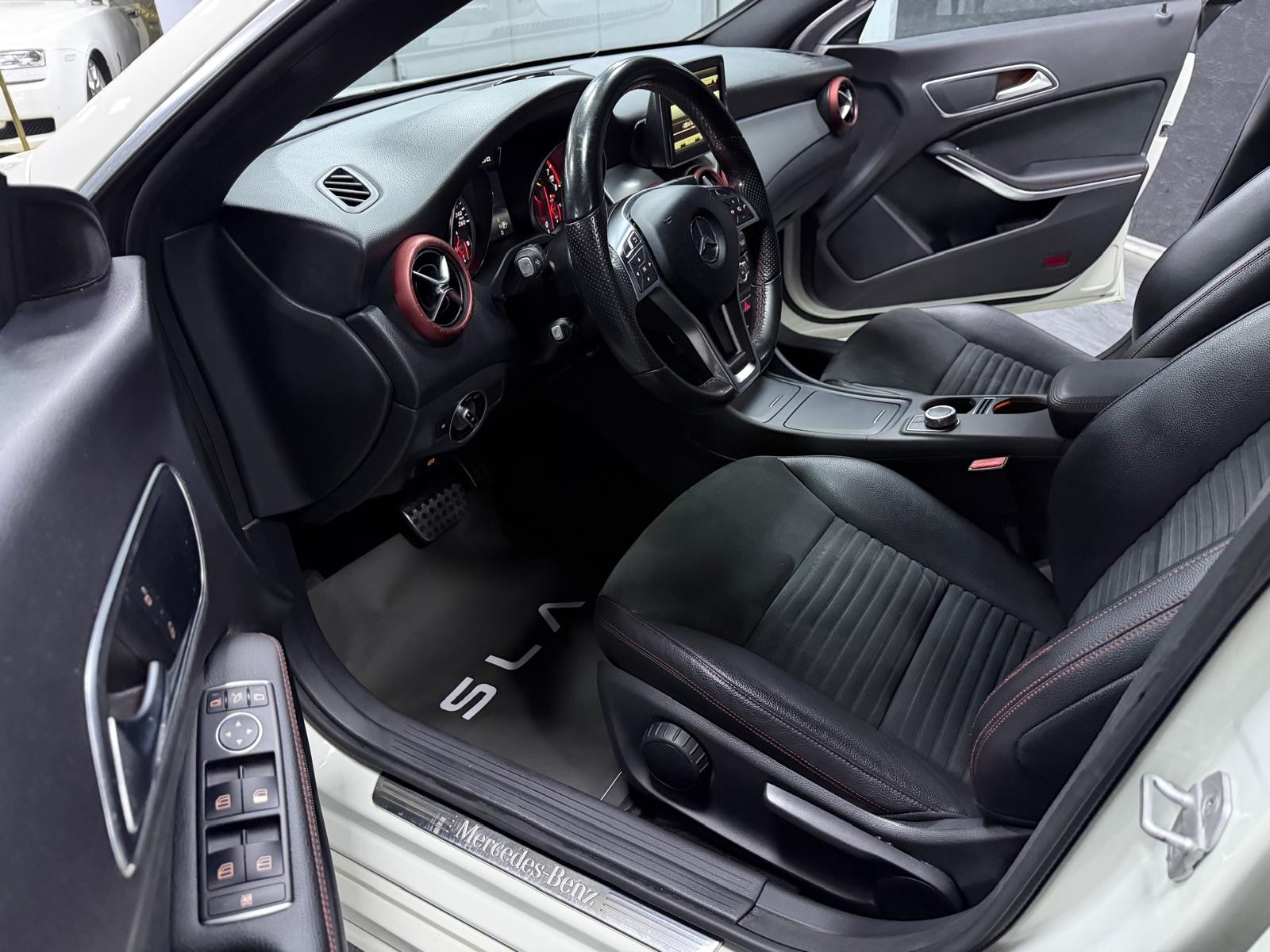 MERCEDES-BENZ CLA 250 Sport 7G-DCT / Aus 1 Hand-image-10