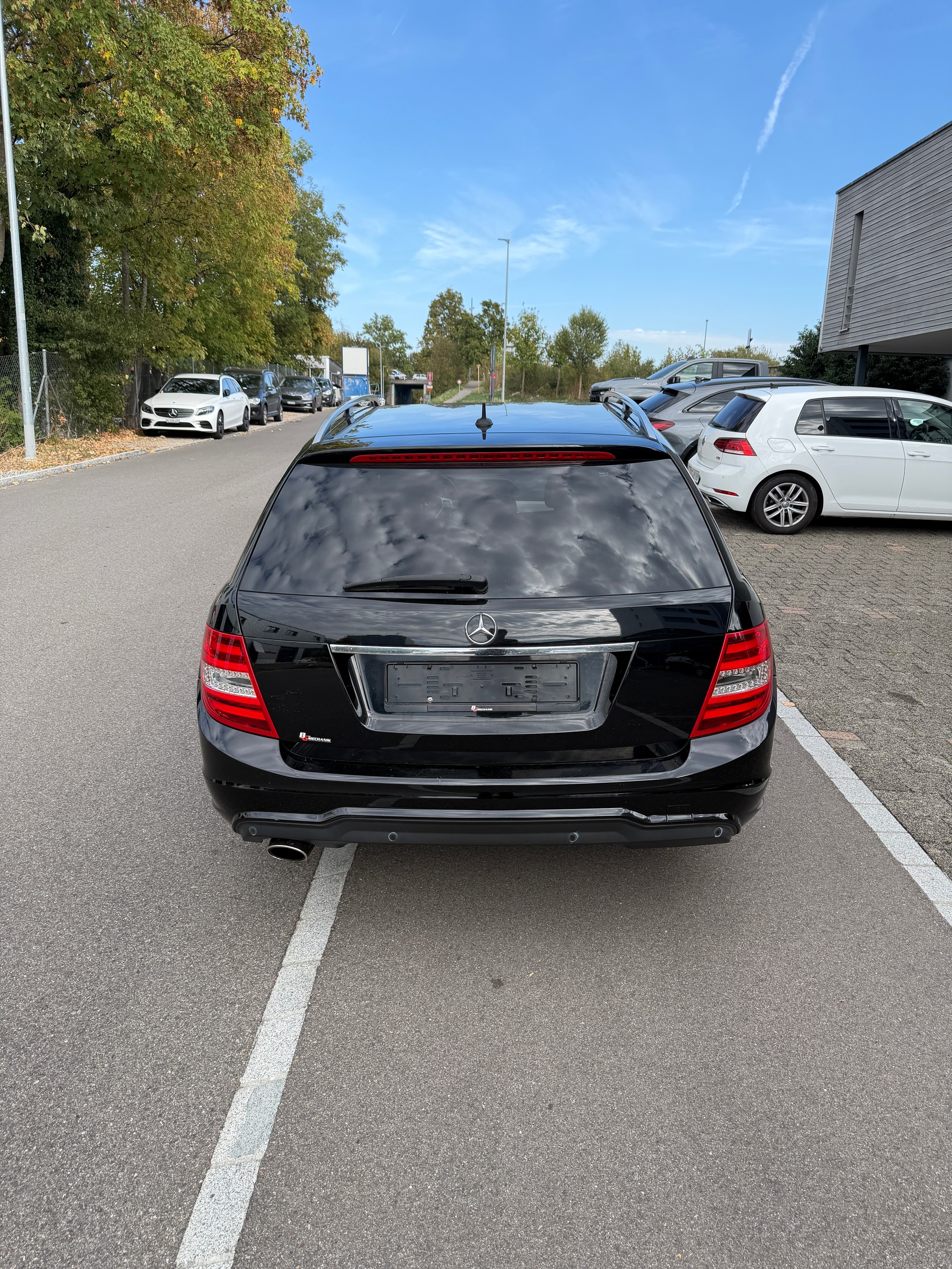 MERCEDES-BENZ C 220 CDI Avantgarde 4Matic 7G-Tronic-image-4