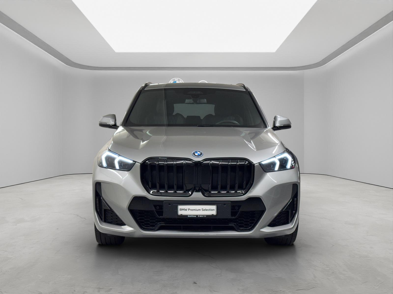 BMW X1 30e xDrive-image-7